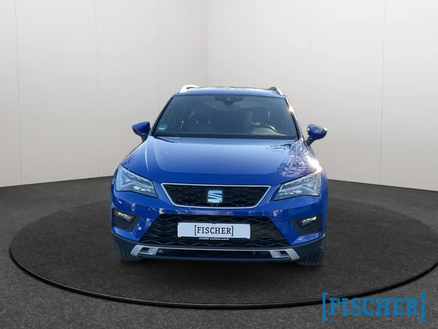 SEAT Ateca 2.0TDI 4Drive DSG Xcellence LED AHK Navi Blau - 2