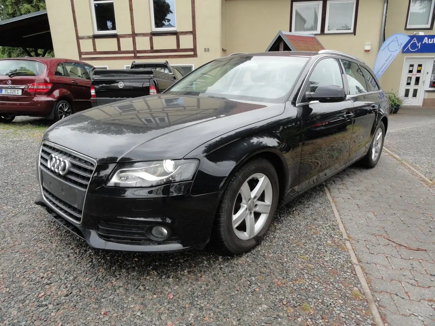 Audi A4 Attraction Bi-Xenon+Navi+Alarm+1 J.Garantie Black - 1