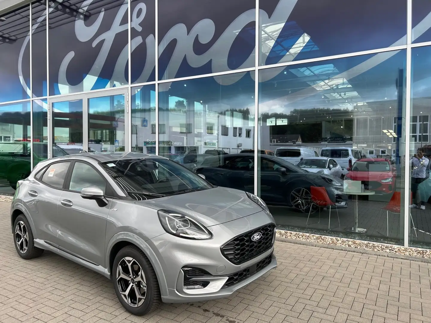 Ford Puma ST-LINE MHEV *AHK *GJR Silber - 1