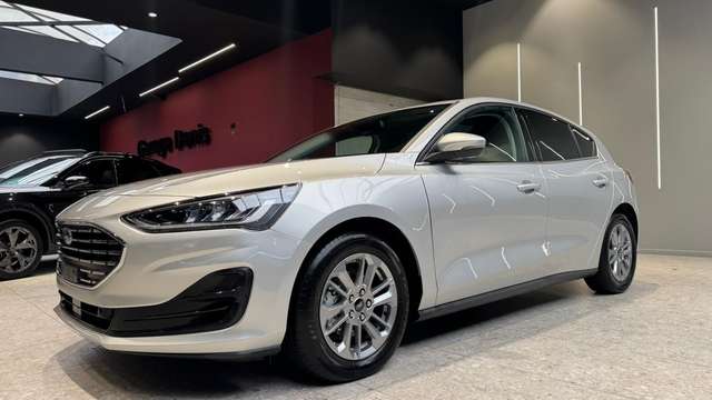 Ford Focus — photo 5