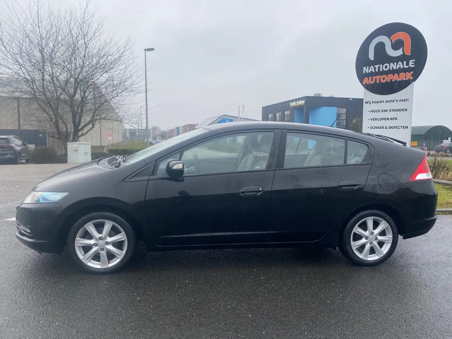 Honda Insight 2010 | 1.3 Elegance | AUTOMAAT Schwarz - 2