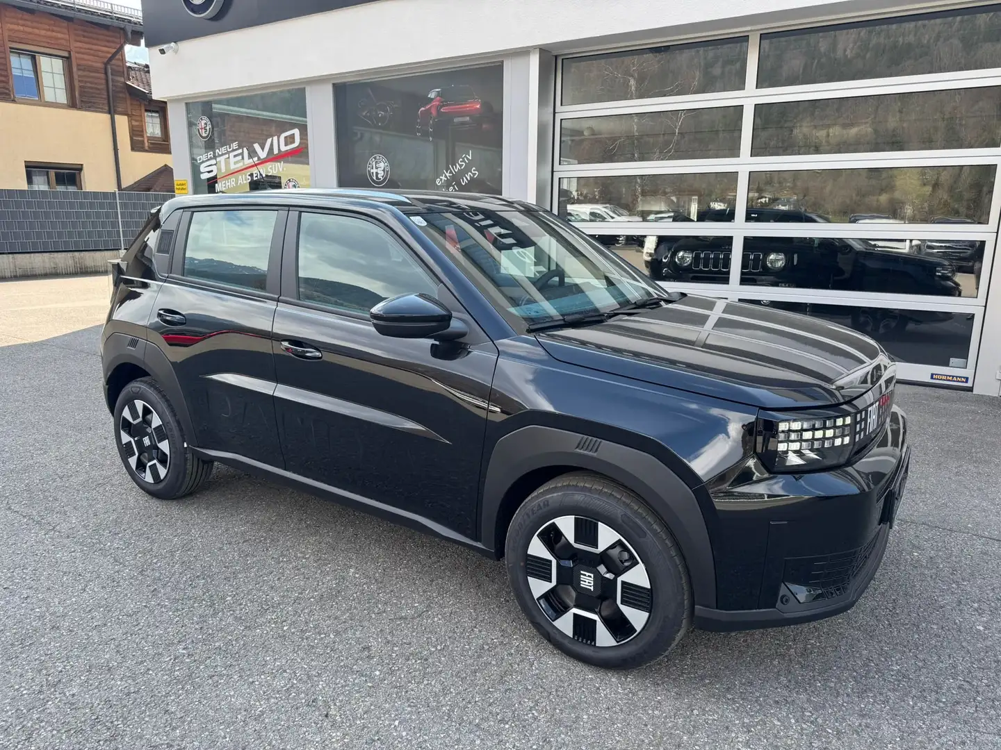 Fiat Grande Panda 1.2 Hybrid eDCT Automatik Icon 110PS Schwarz - 2