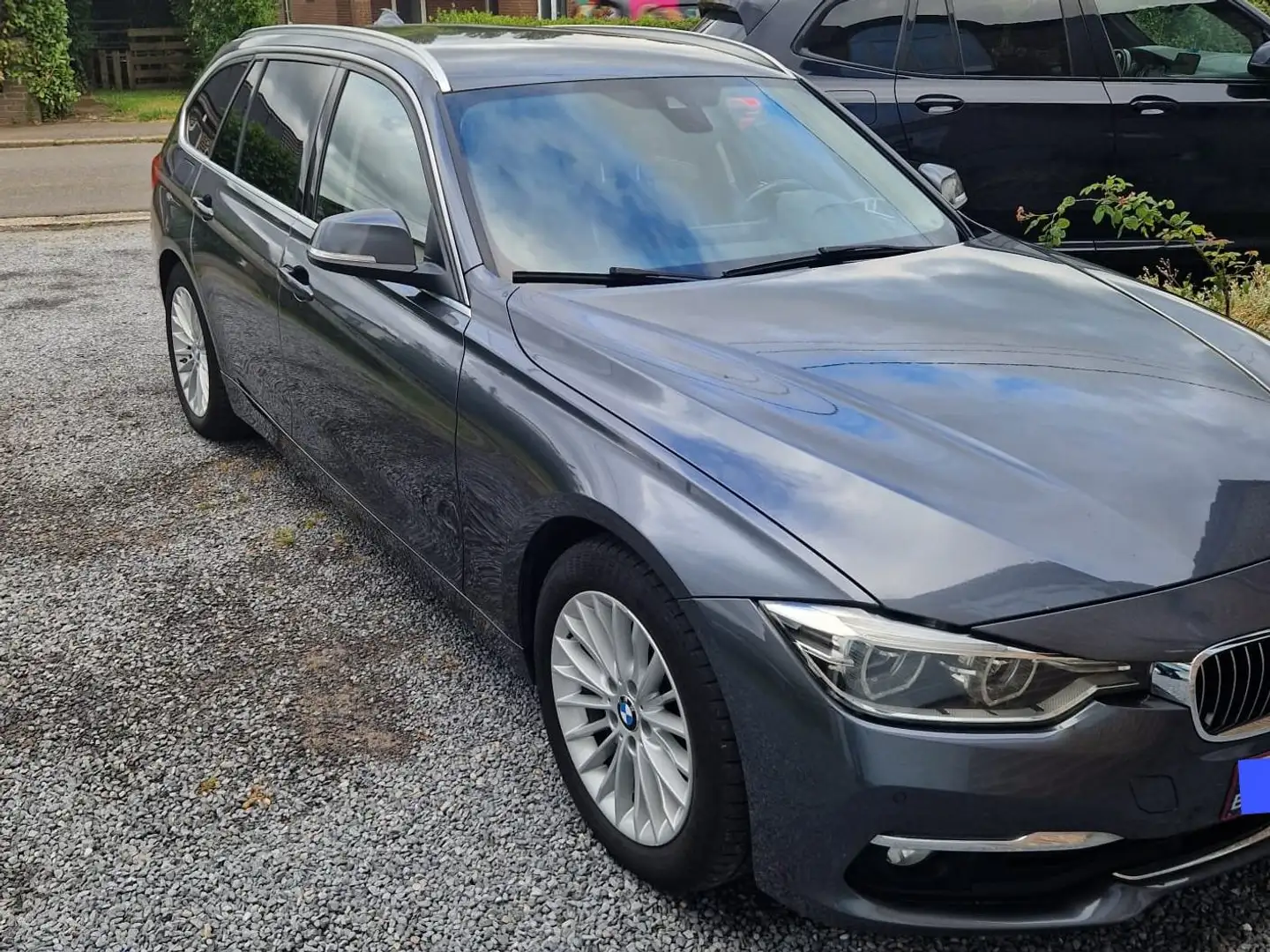 BMW 318 Touring 318 d - 2
