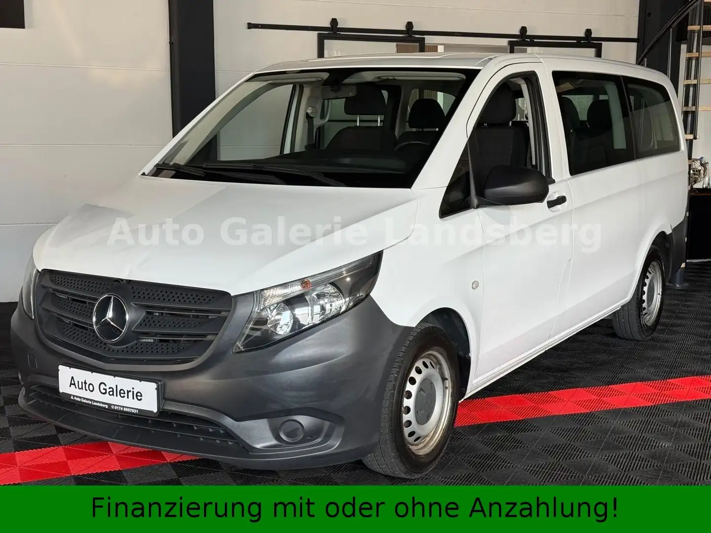 Mercedes-Benz Vito Tourer 111 CDI lang Pro*8-Sitzer*Klima* Wit - 1