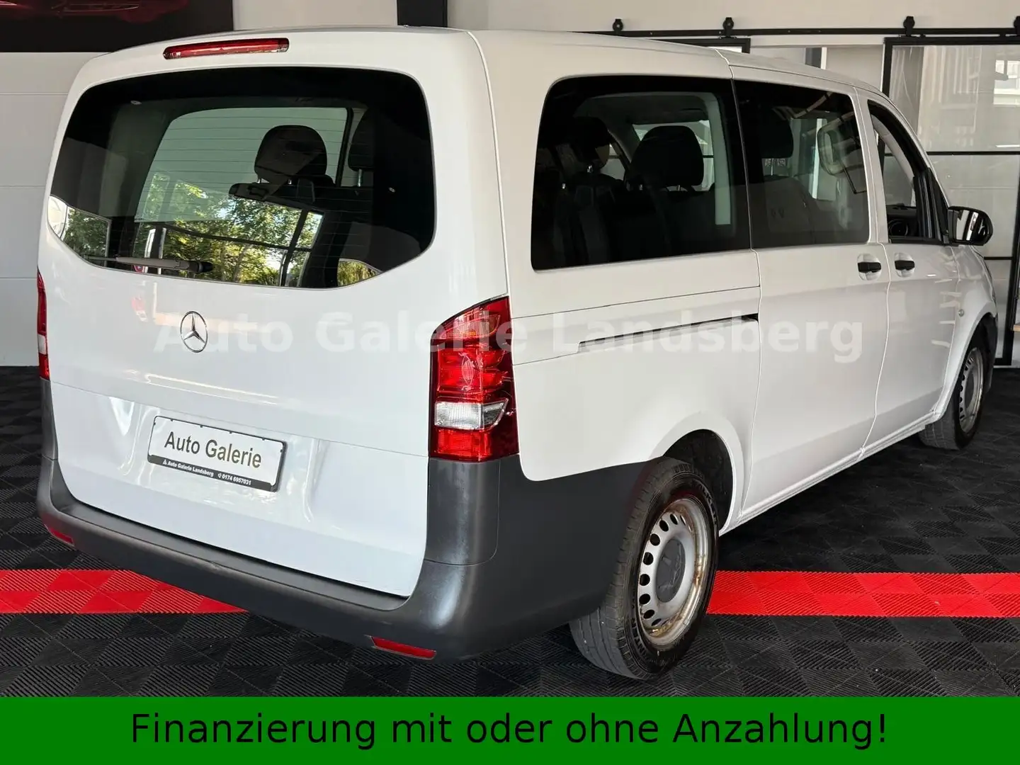 Mercedes-Benz Vito Tourer 111 CDI lang Pro*8-Sitzer*Klima* Wit - 2