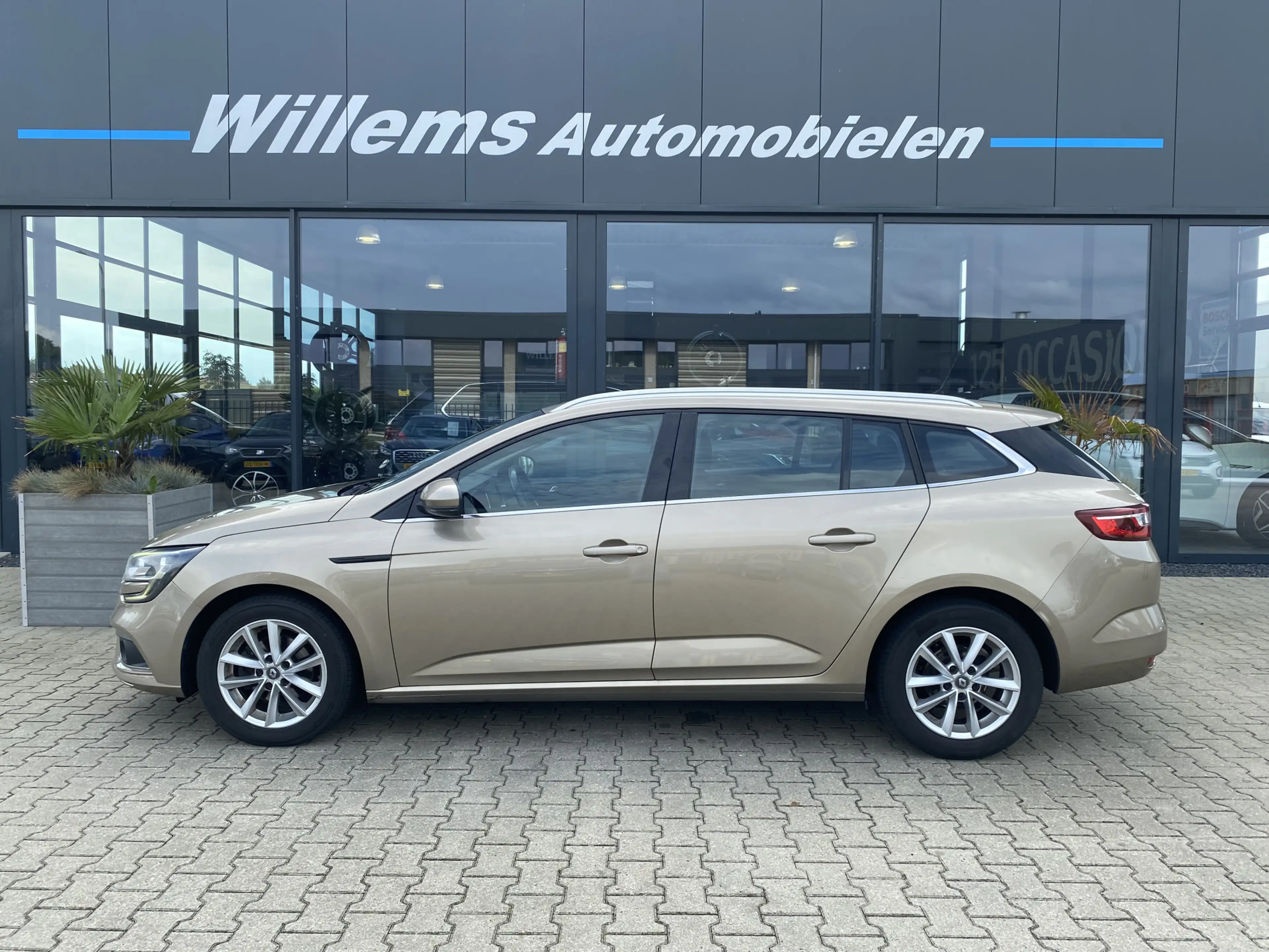 Renault Megane Estate 1.5 dCi Eco2 Limited Stoelverwarming, Cruis — photo 8