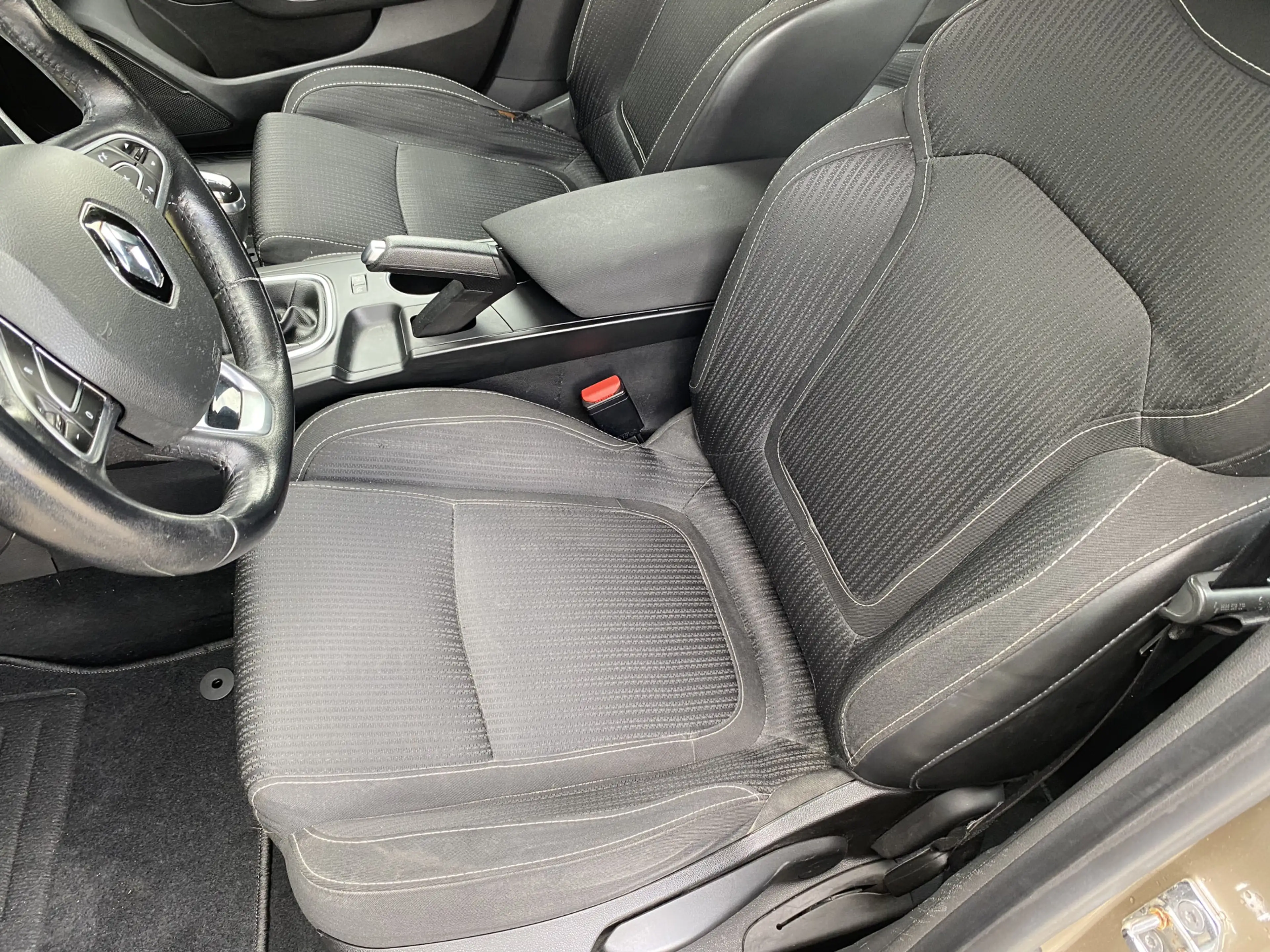 Renault Megane Estate 1.5 dCi Eco2 Limited Stoelverwarming, Cruis — photo 13