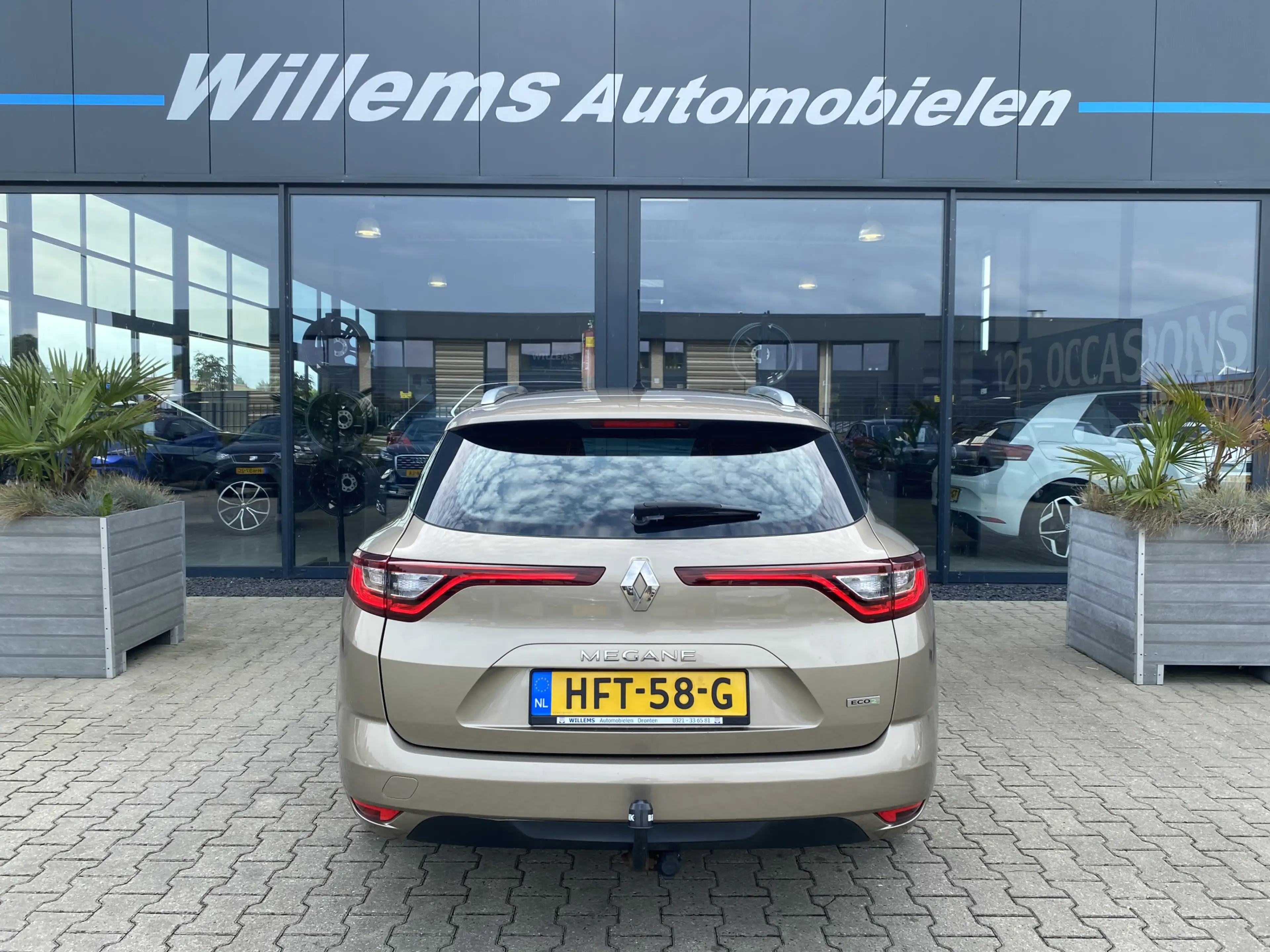 Renault Megane Estate 1.5 dCi Eco2 Limited Stoelverwarming, Cruis — photo 9