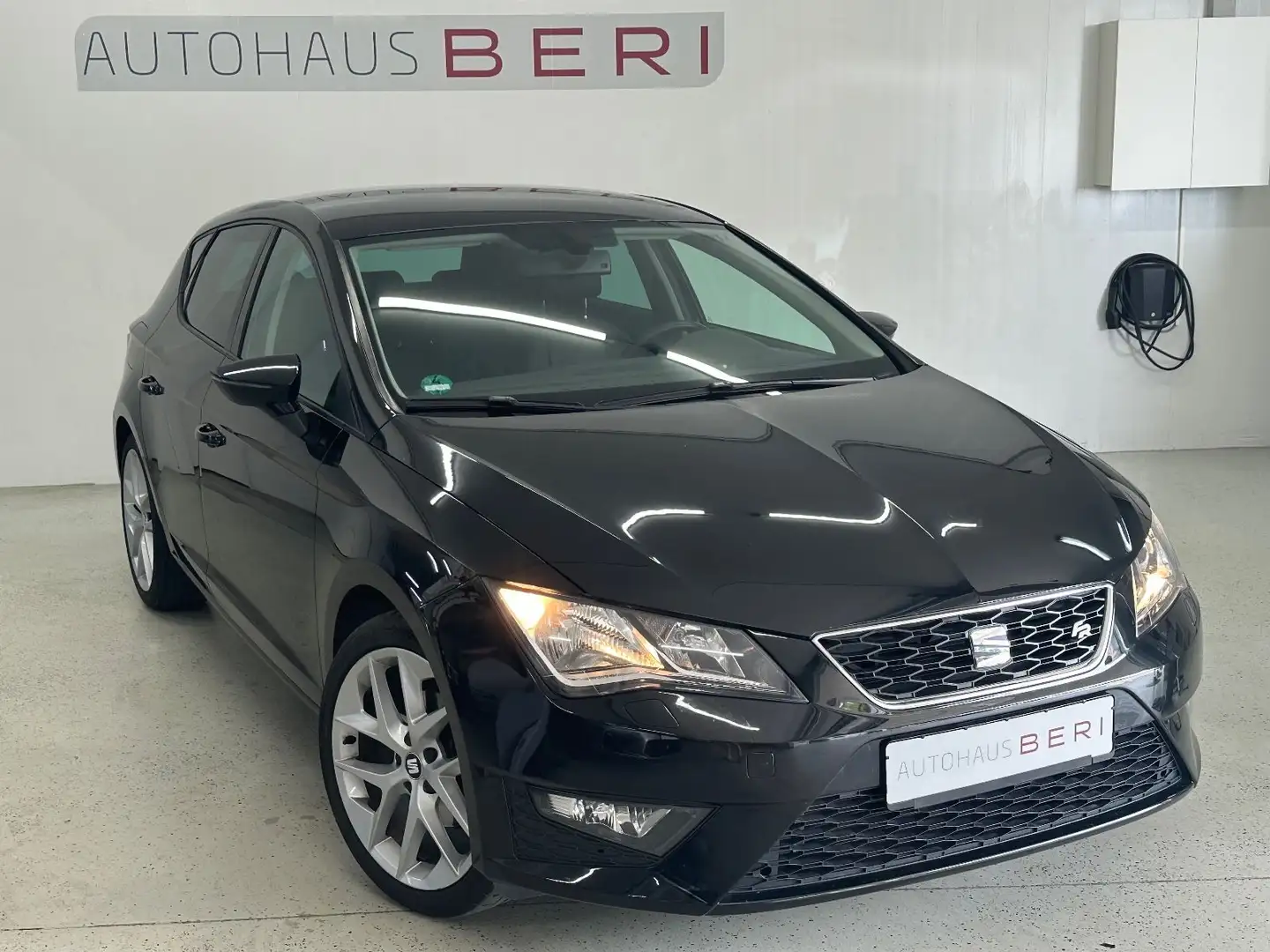 SEAT Leon FR*SPORT*Vollleder Zwart - 1