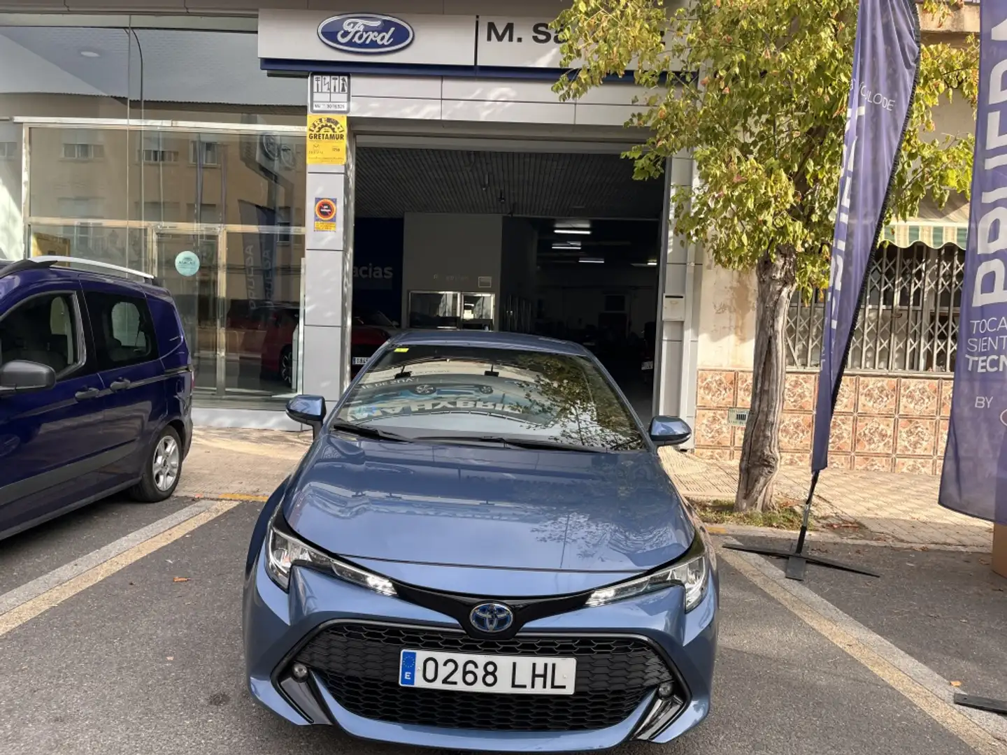 Toyota Corolla 125H Business - 2