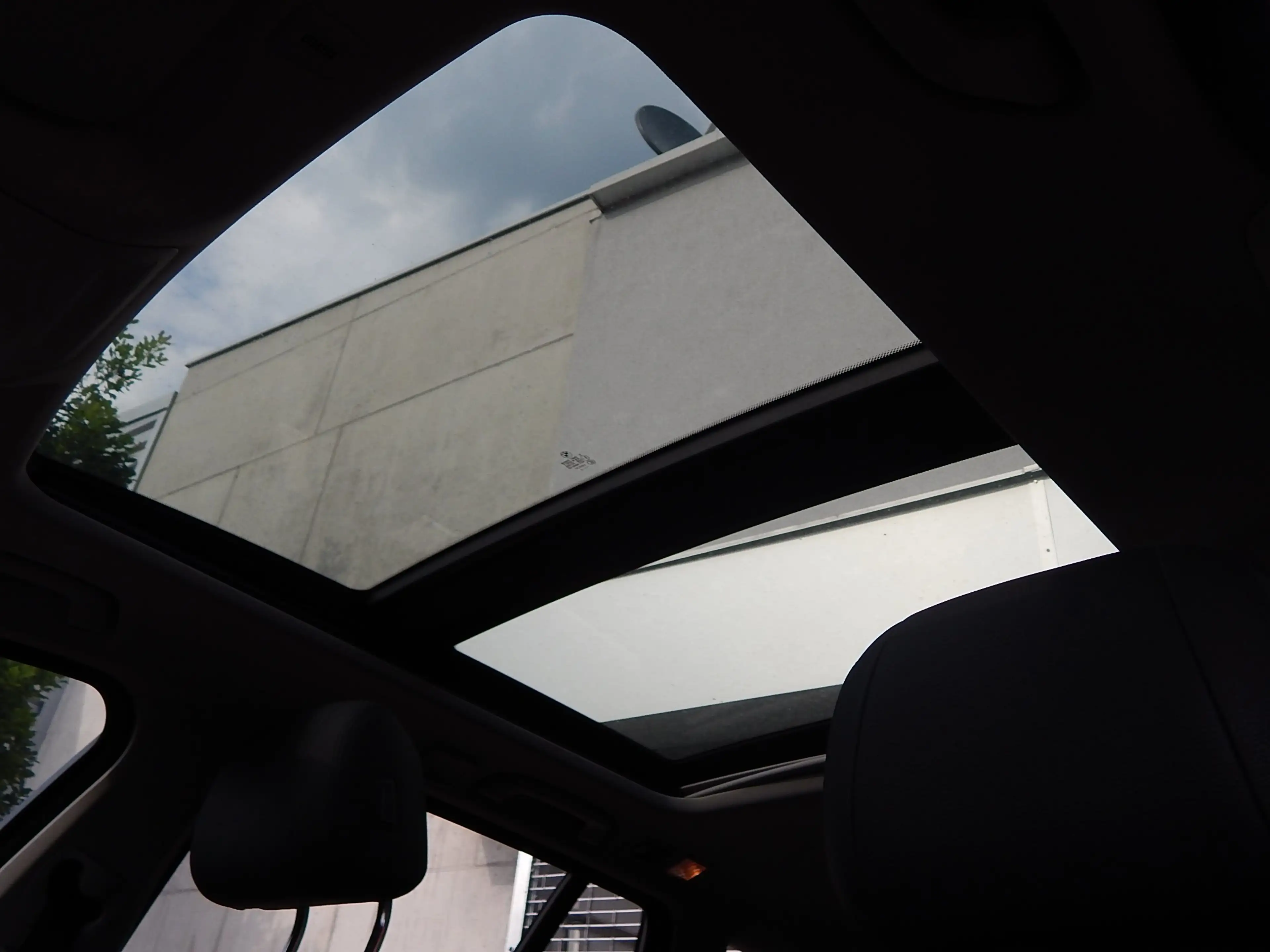 BMW 525 d Exclusive Pano Navi Prof. Klimaauto. Leder PDC — photo 4