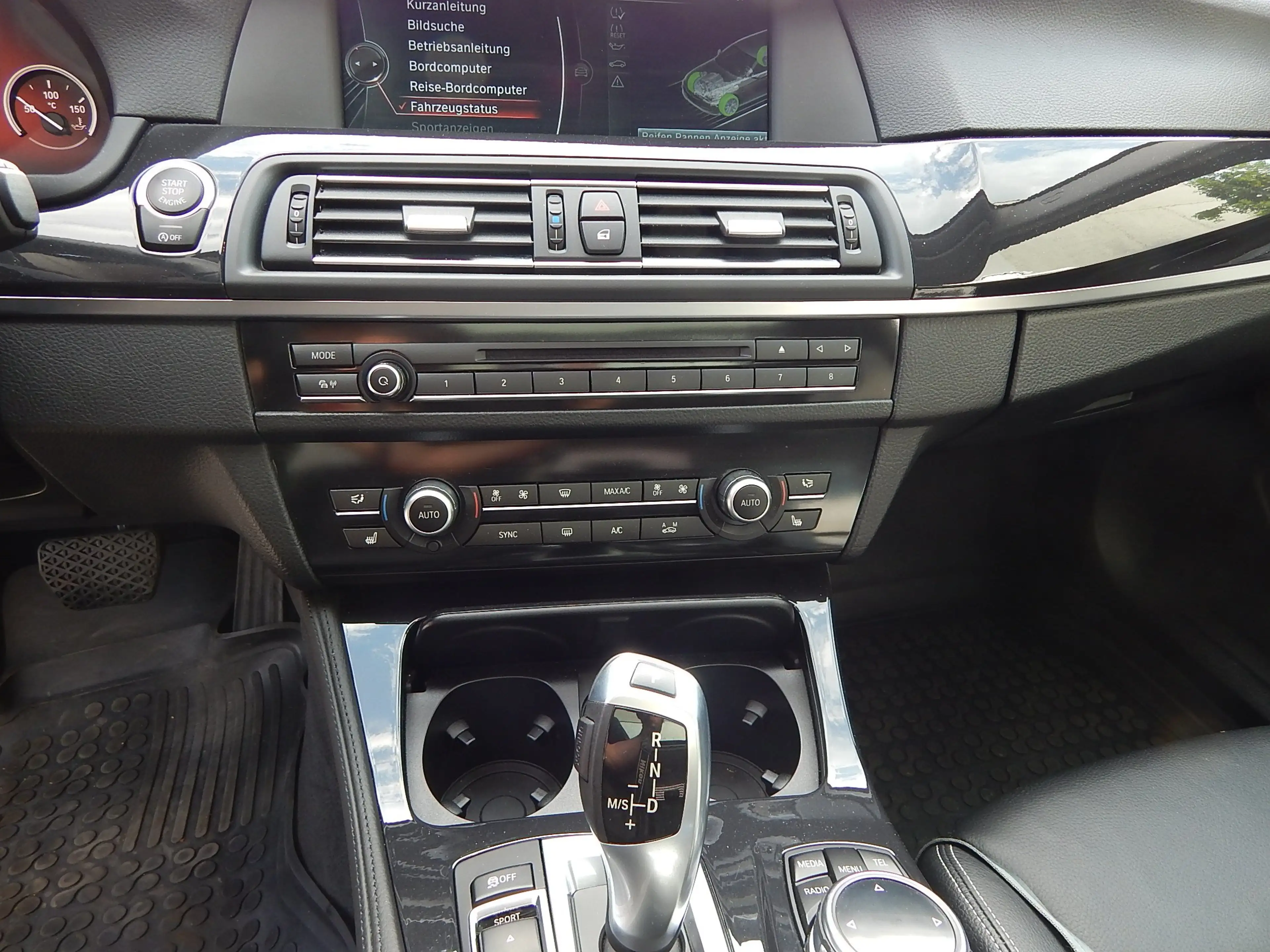 BMW 525 d Exclusive Pano Navi Prof. Klimaauto. Leder PDC — photo 7
