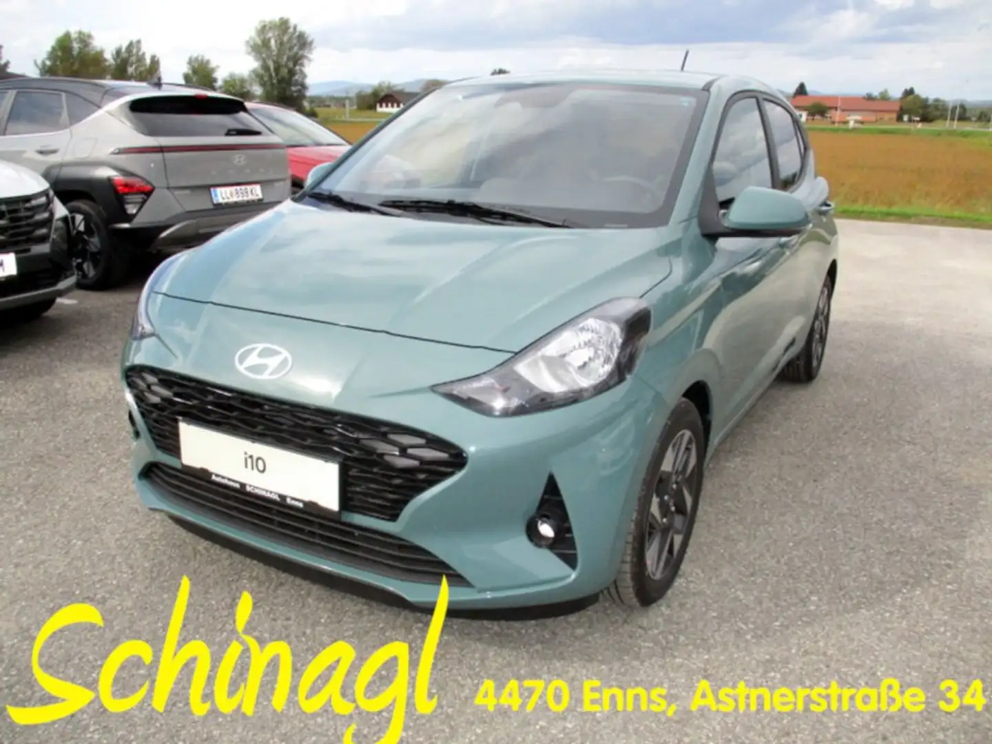 Hyundai i10 GO Plus 1,0 MT a5bu1 Grün - 1