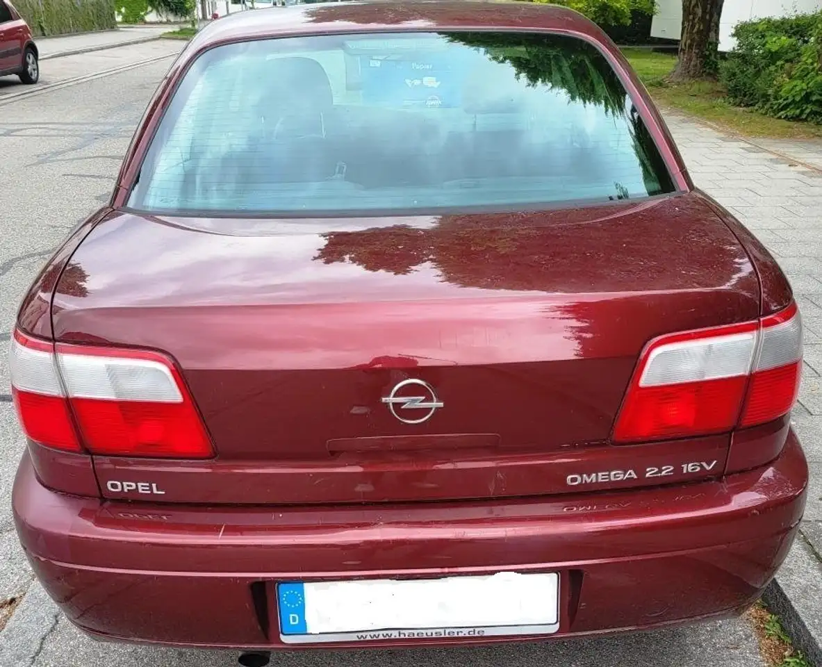 Opel Omega