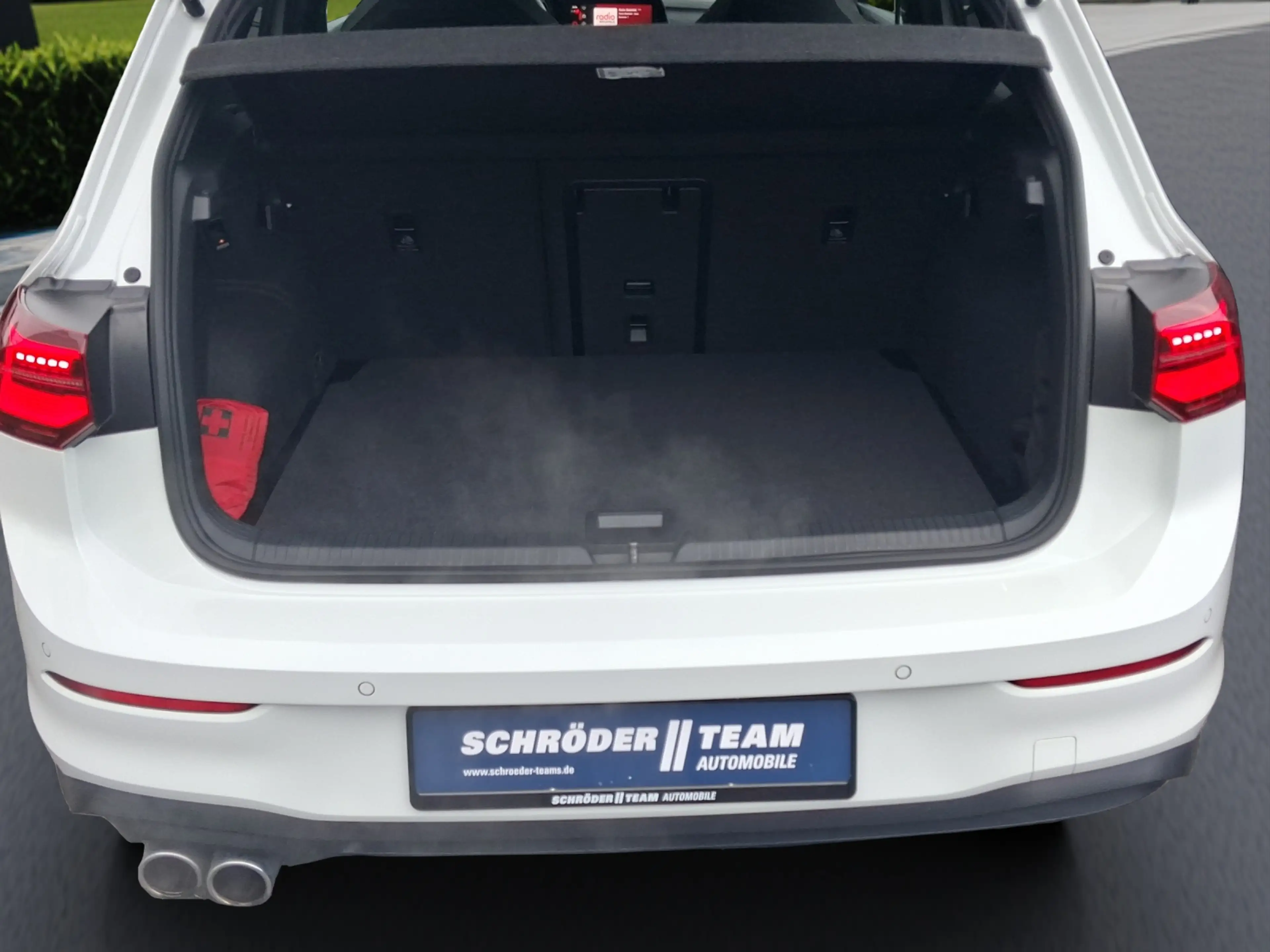Volkswagen Golf GTD 2,0 l TDI SCR 147 kW (200 PS) 7-Gang-Doppelkupp... — photo 14