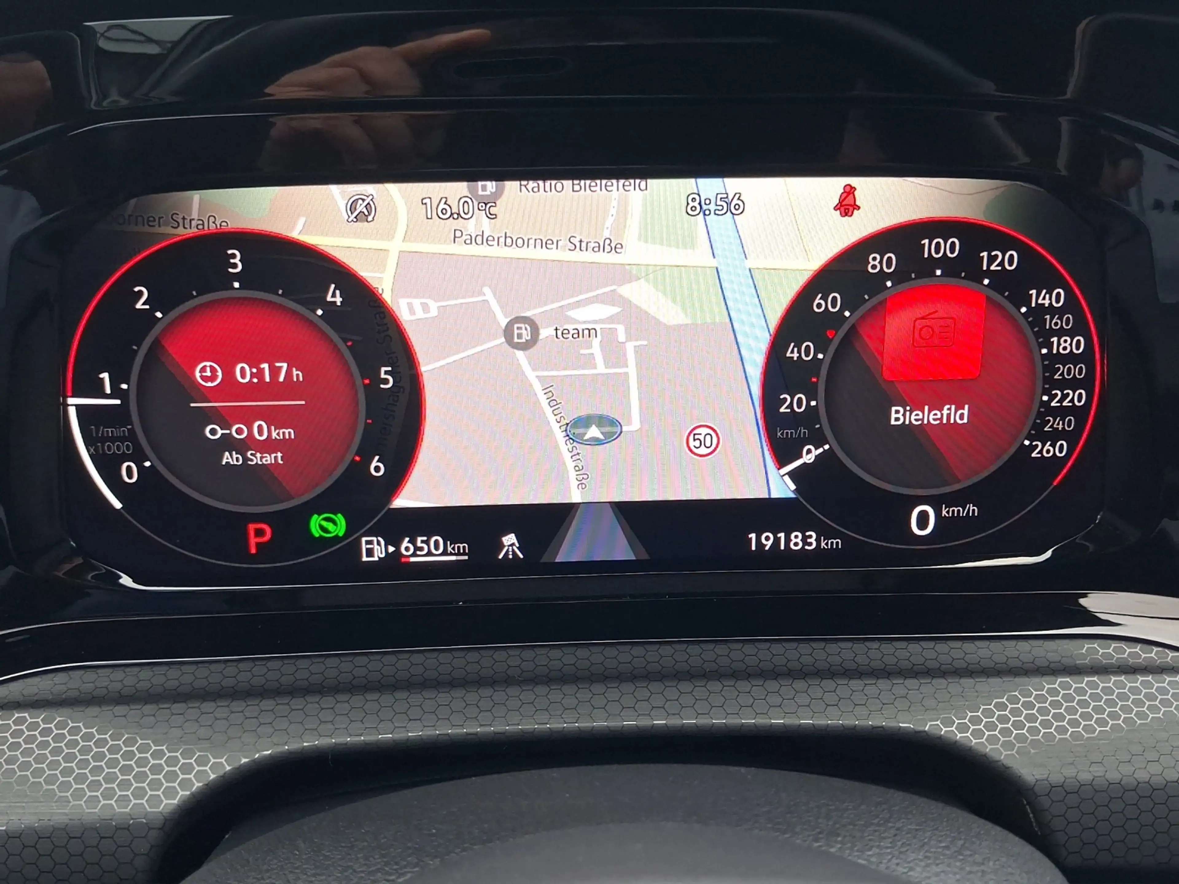 Volkswagen Golf GTD 2,0 l TDI SCR 147 kW (200 PS) 7-Gang-Doppelkupp... — photo 9