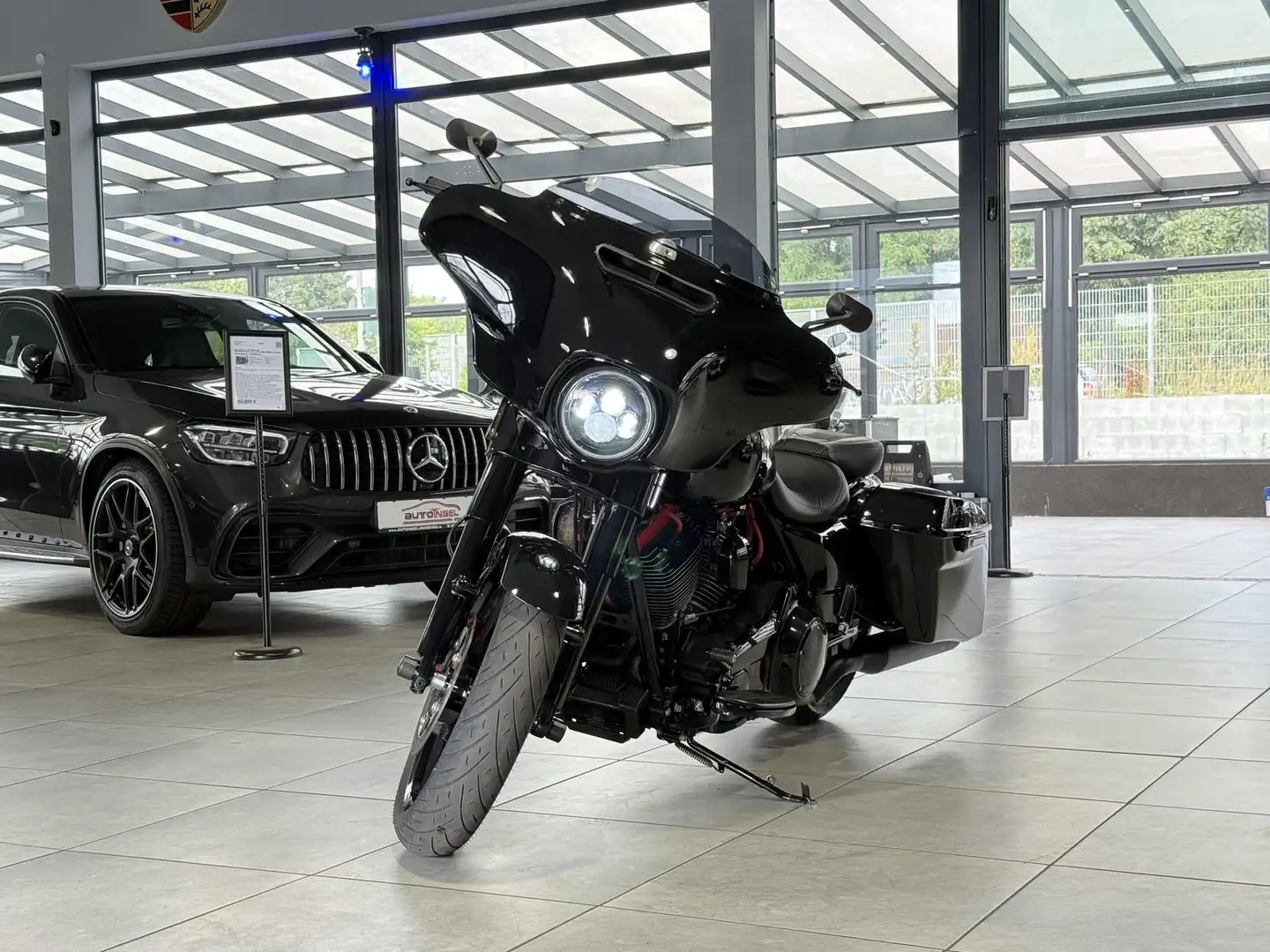 Harley-Davidson Street Glide FLHXS Street Glide Special  103 ci LED APE CVO Noir - 1