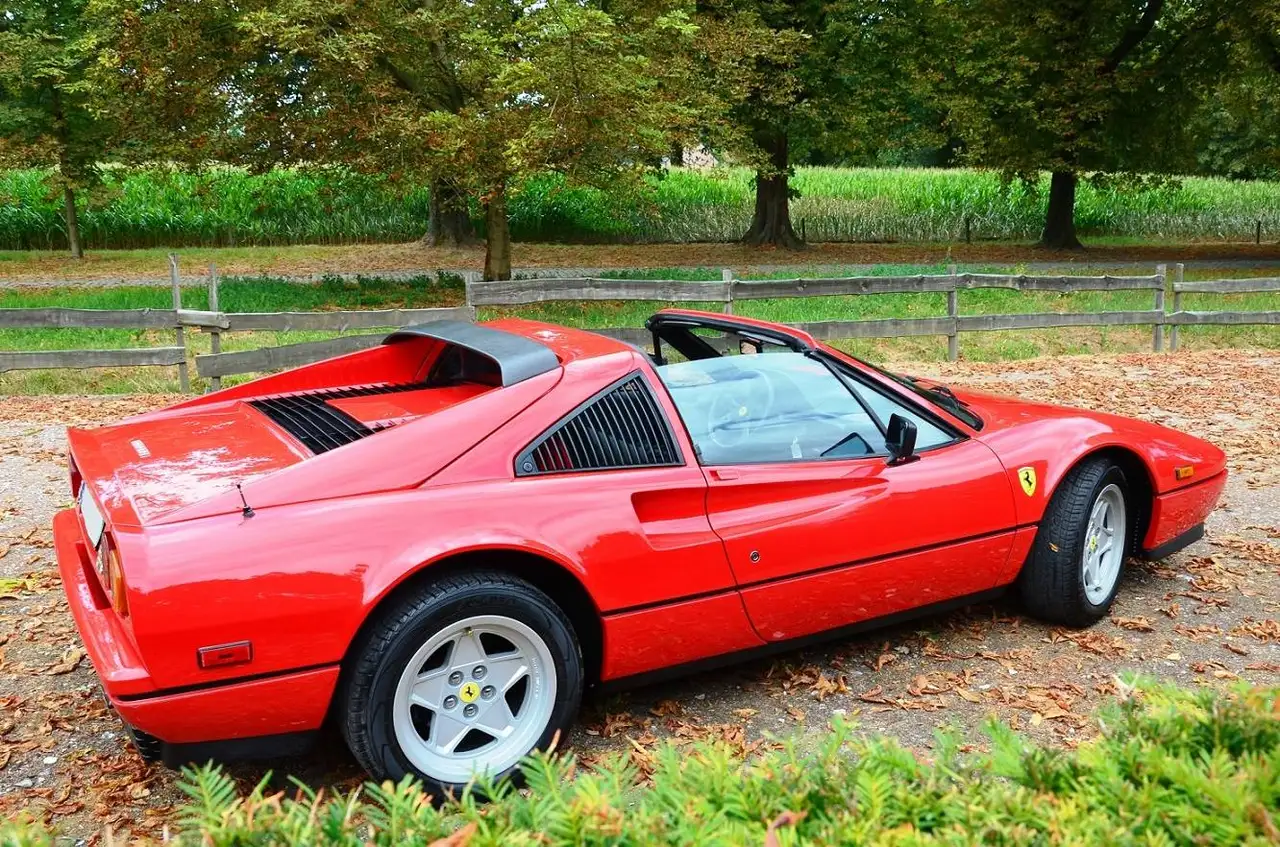 Ferrari 328 GTS - Matching numbers - In perfekte staat, foto 4