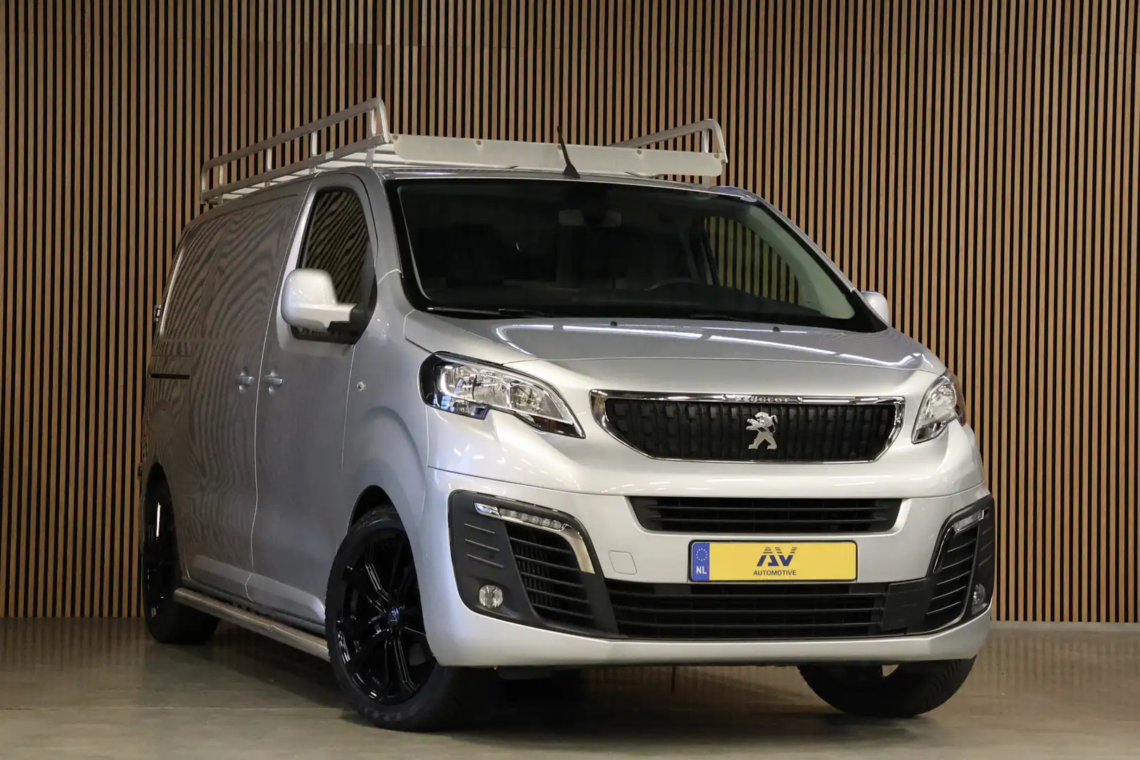 Peugeot Expert 2.0 BlueHDI 180 Premium Pack 177 PK | 3-Zitter | C Gris - 2