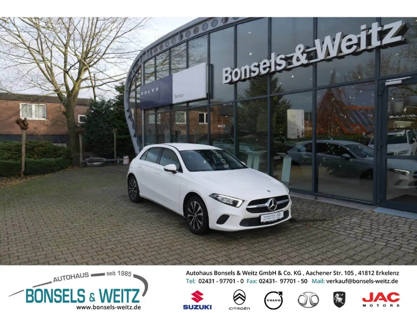 Mercedes-Benz A 250 e 8G-DCT STYLE Automatik Navi LED Apple CarPlay An Weiß - 1