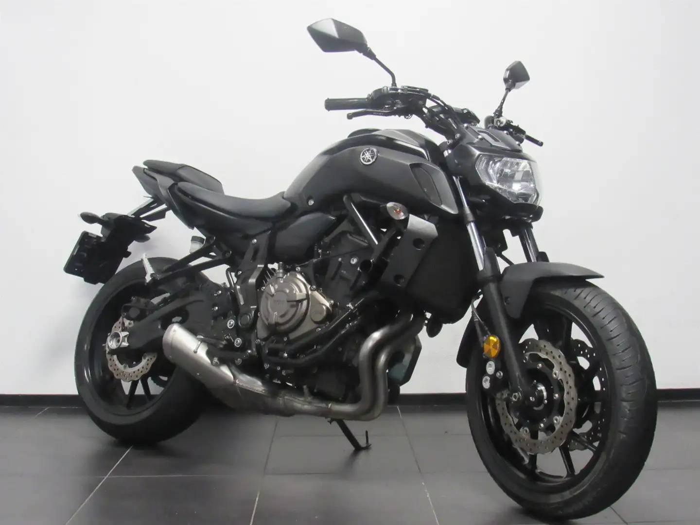 Yamaha MT-07 ABS Zwart - 2