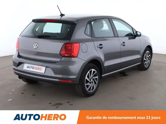 Volkswagen Polo view 6