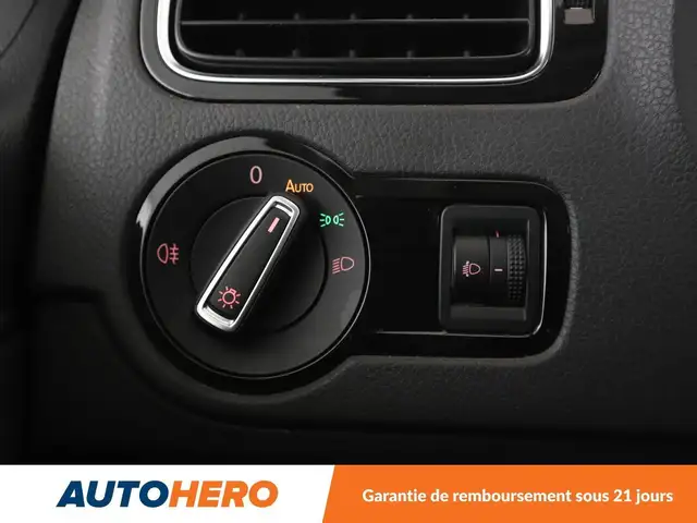 Volkswagen Polo view 28