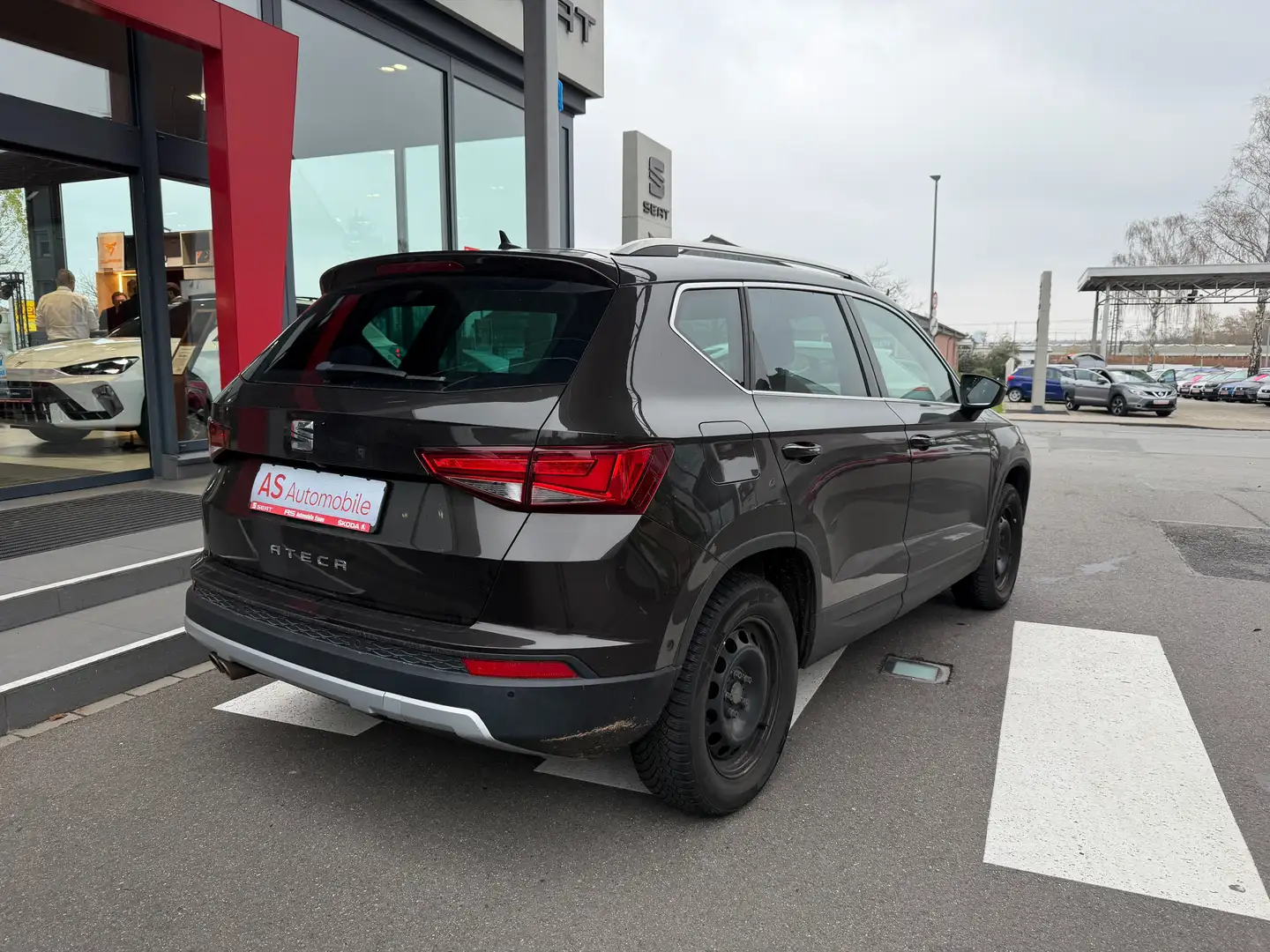 SEAT Ateca Xcellence DSG - Ihr SEAT Vertragshändler Braun - 2