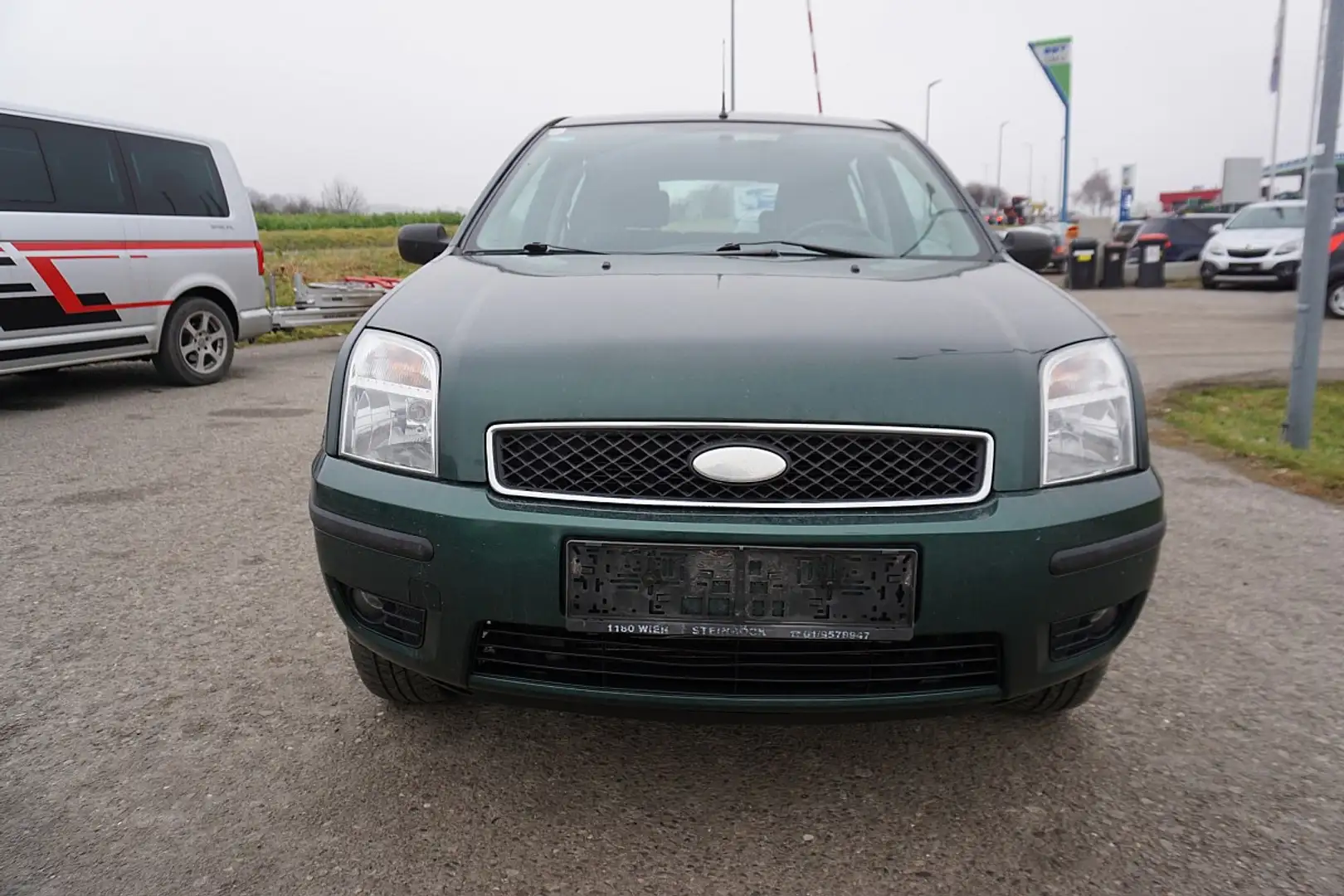 Ford Fusion Ambiente 1,4 TDCi Grün - 1