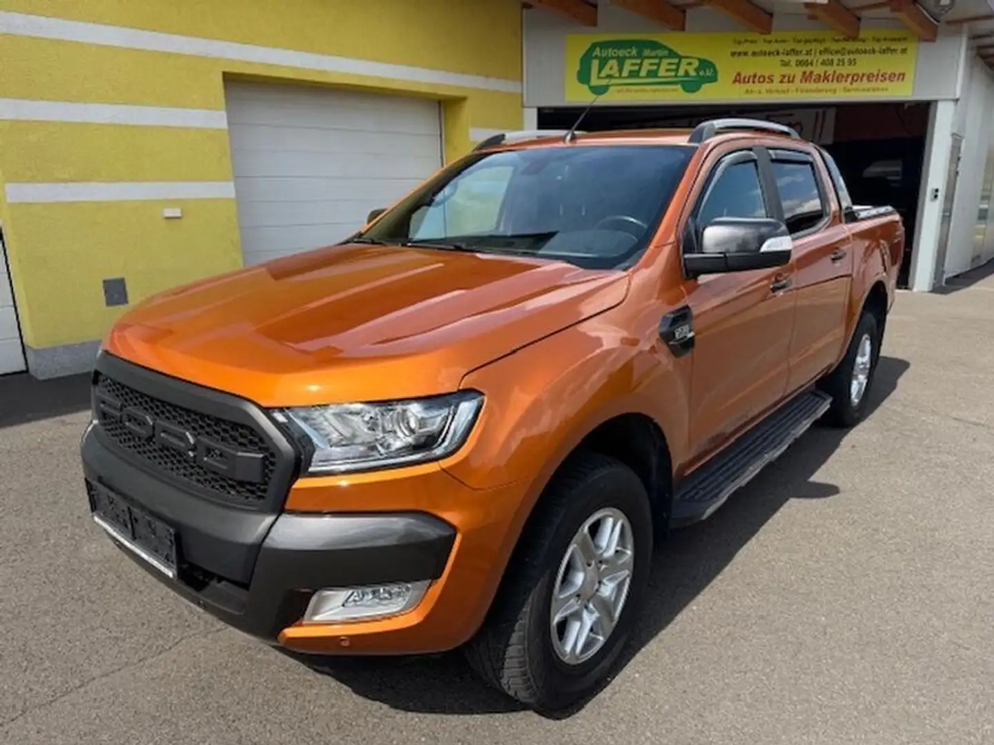 Ford Ranger 3.2 Aut. DK 4X4 Wildtrak -nur 82000km-TOP! Orange - 2