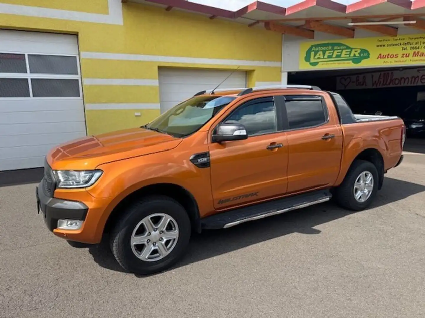 Ford Ranger 3.2 Aut. DK 4X4 Wildtrak -nur 82000km-TOP! Orange - 1