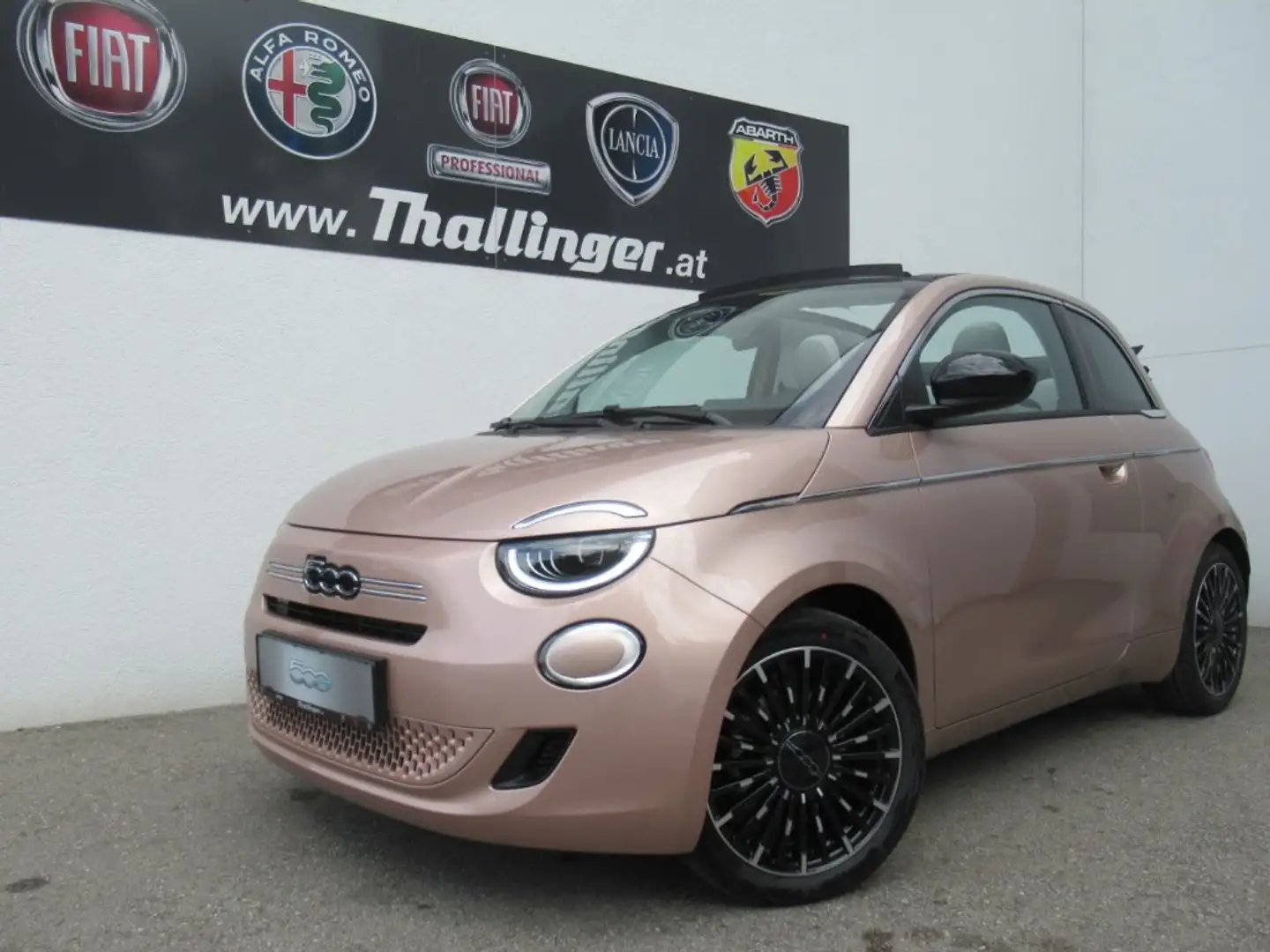 Fiat 500C Hybrid Cabrio La Prima Gold - 2