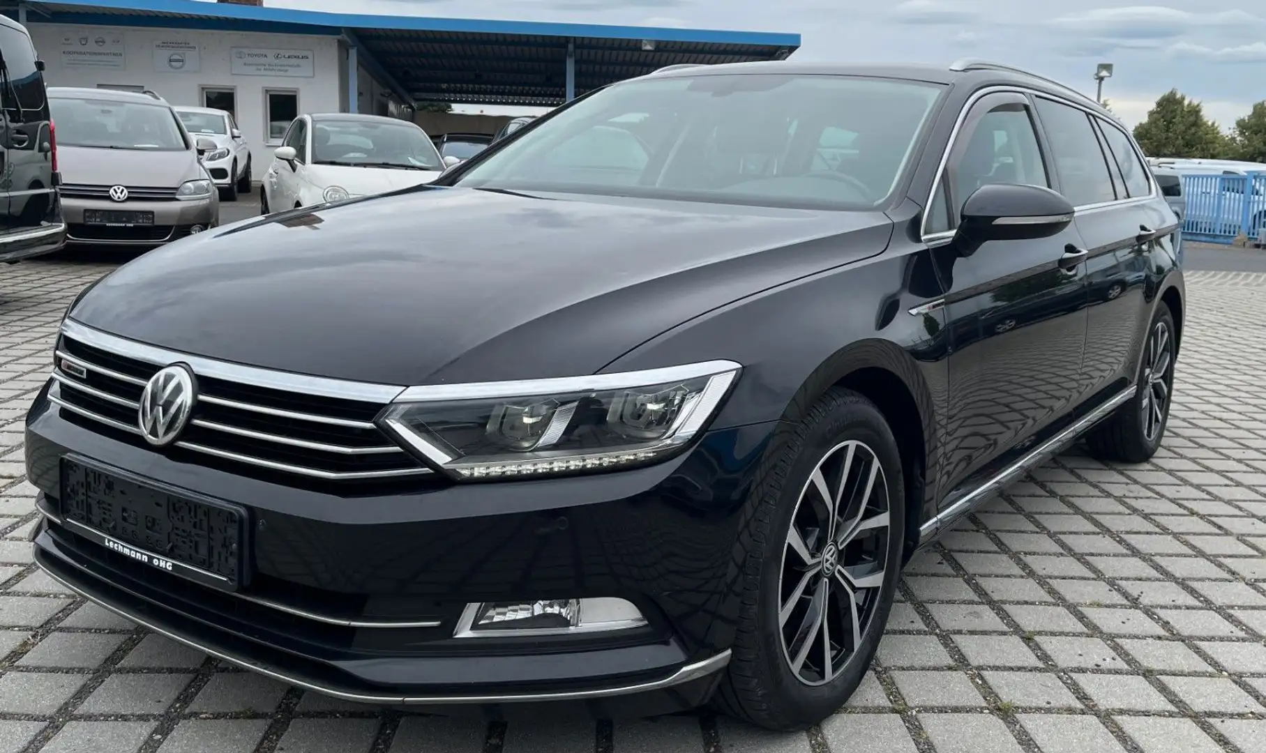 Volkswagen Passat Variant Passat 2.0 TDI Highline 4M LED|ACC|AHK Schwarz - 1