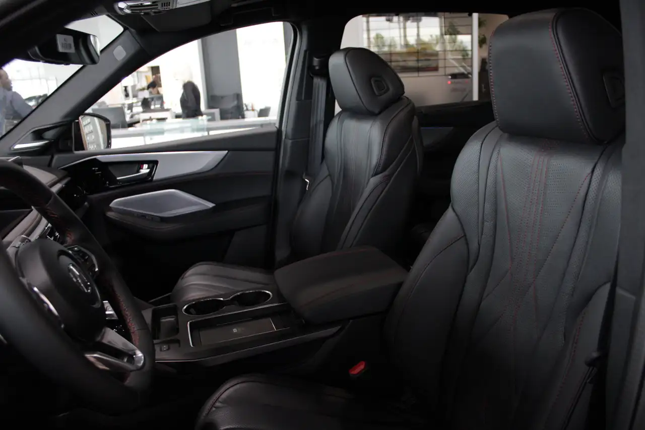 Acura MDX снимка Acura MDX