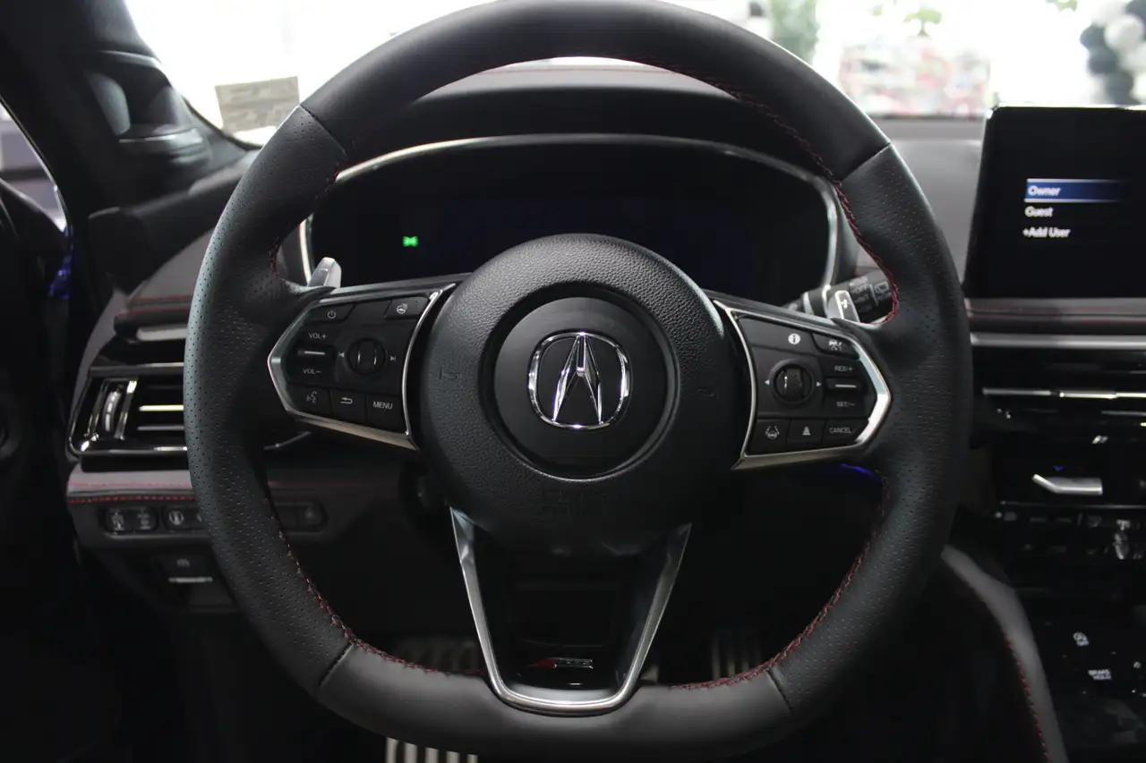 Acura MDX снимка Acura MDX
