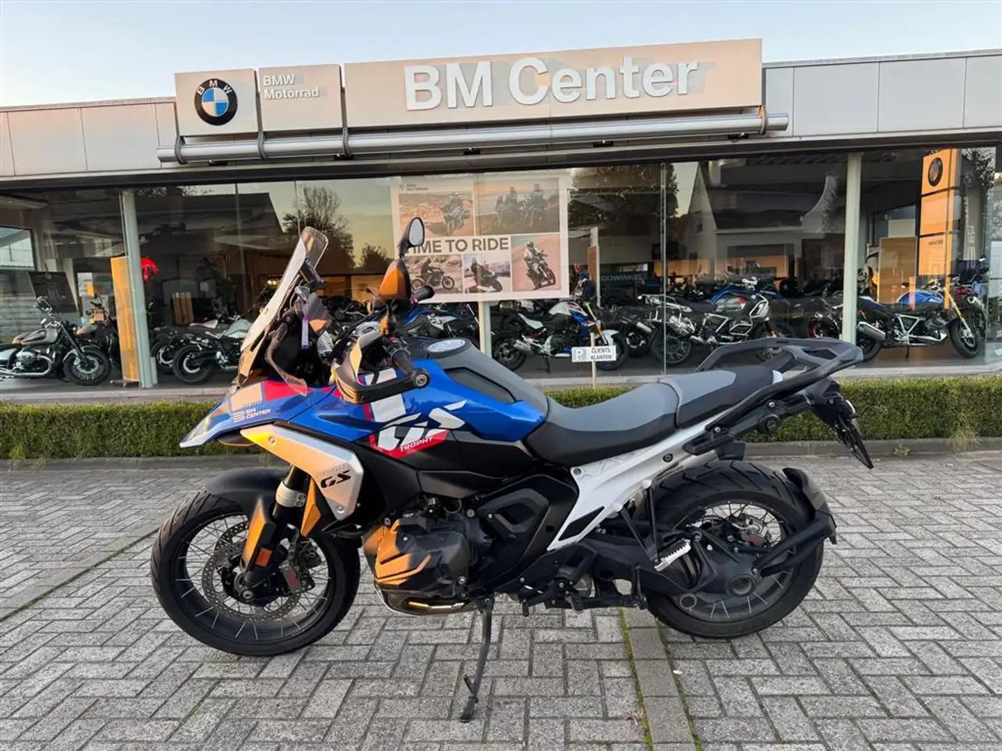 BMW R 1300 GS 0 Bleu - 1