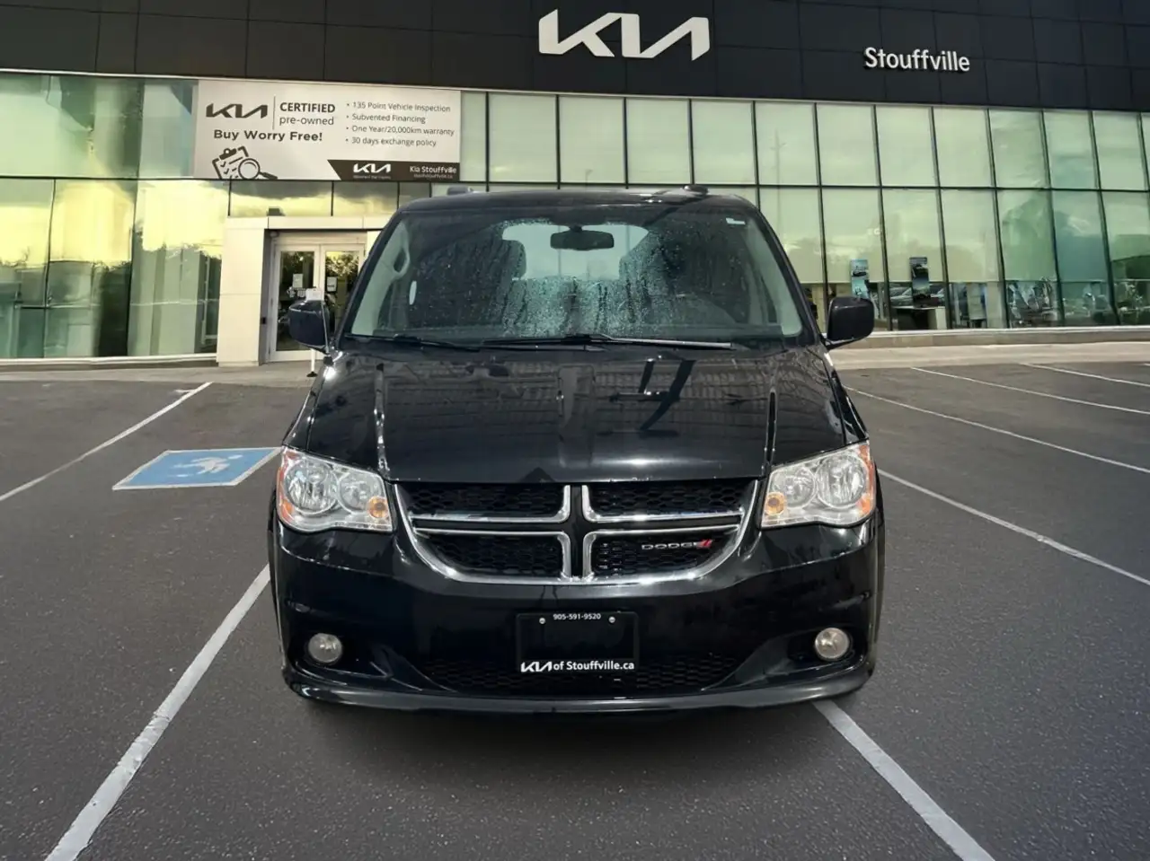 Dodge Grand Caravan снимка Dodge Grand Caravan