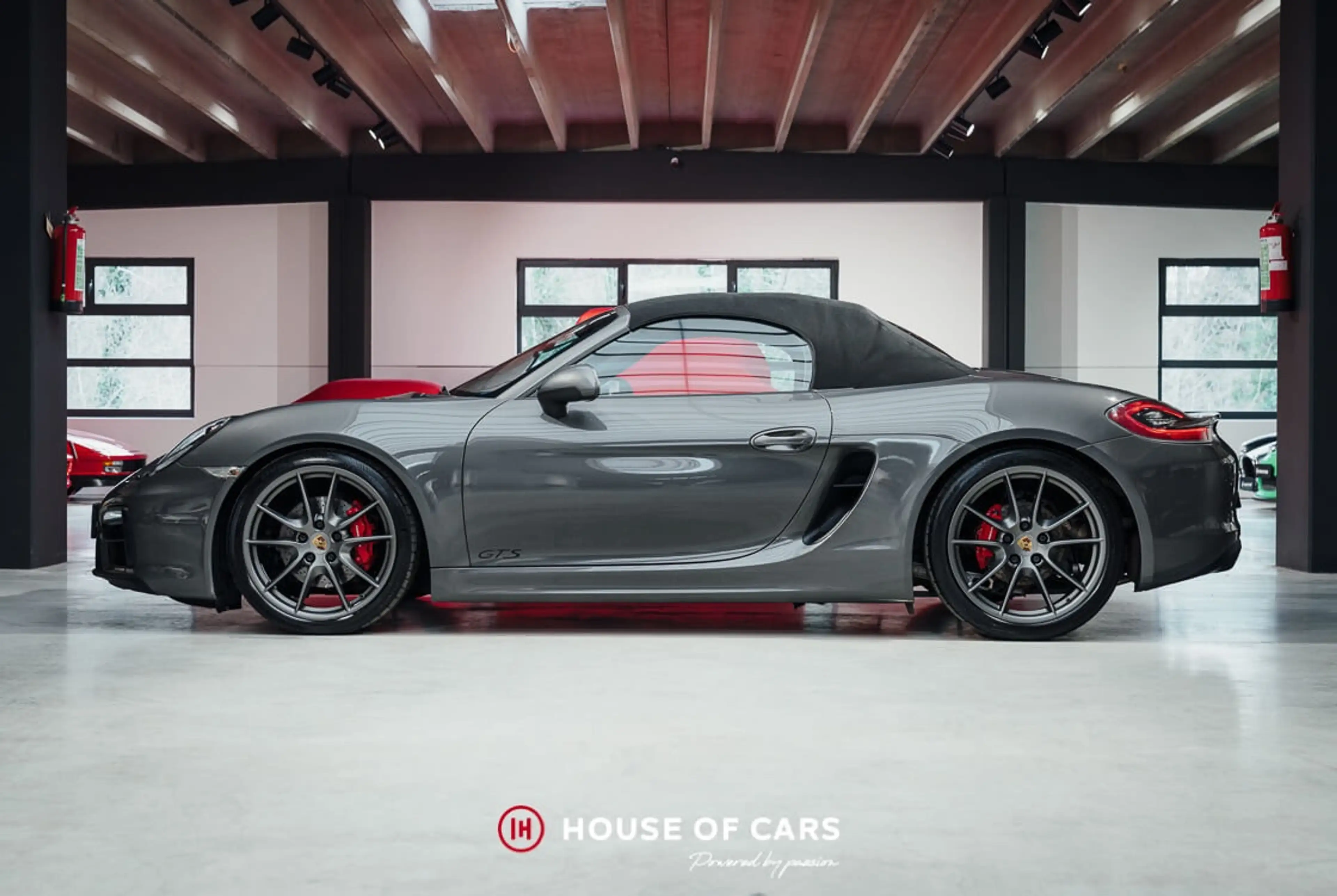 Porsche Boxster 981 GTS MANUAL - FULL PORSCHE HISTORY — photo 10
