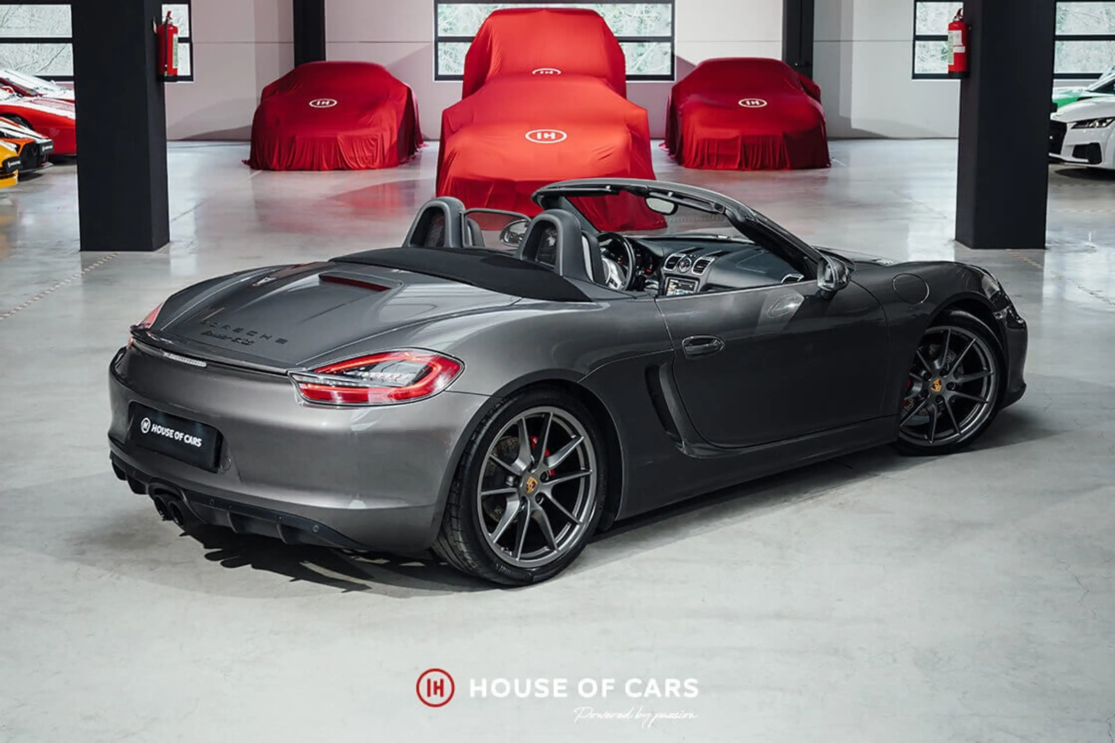 Porsche Boxster 981 GTS MANUAL - FULL PORSCHE HISTORY — photo 7