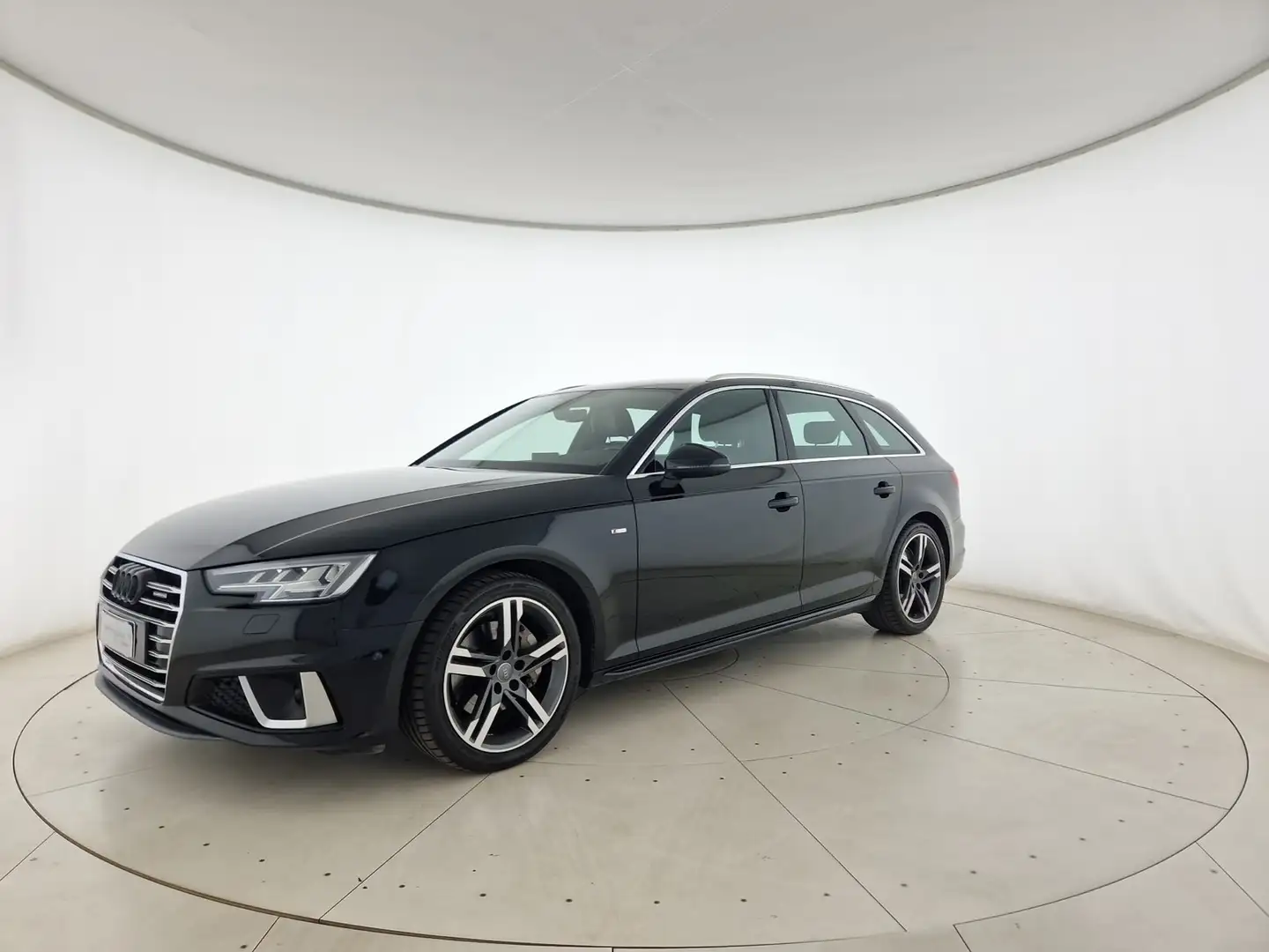 Audi A4 avant 40 2.0 tdi edition quattro 190cv s-tronic Black - 1
