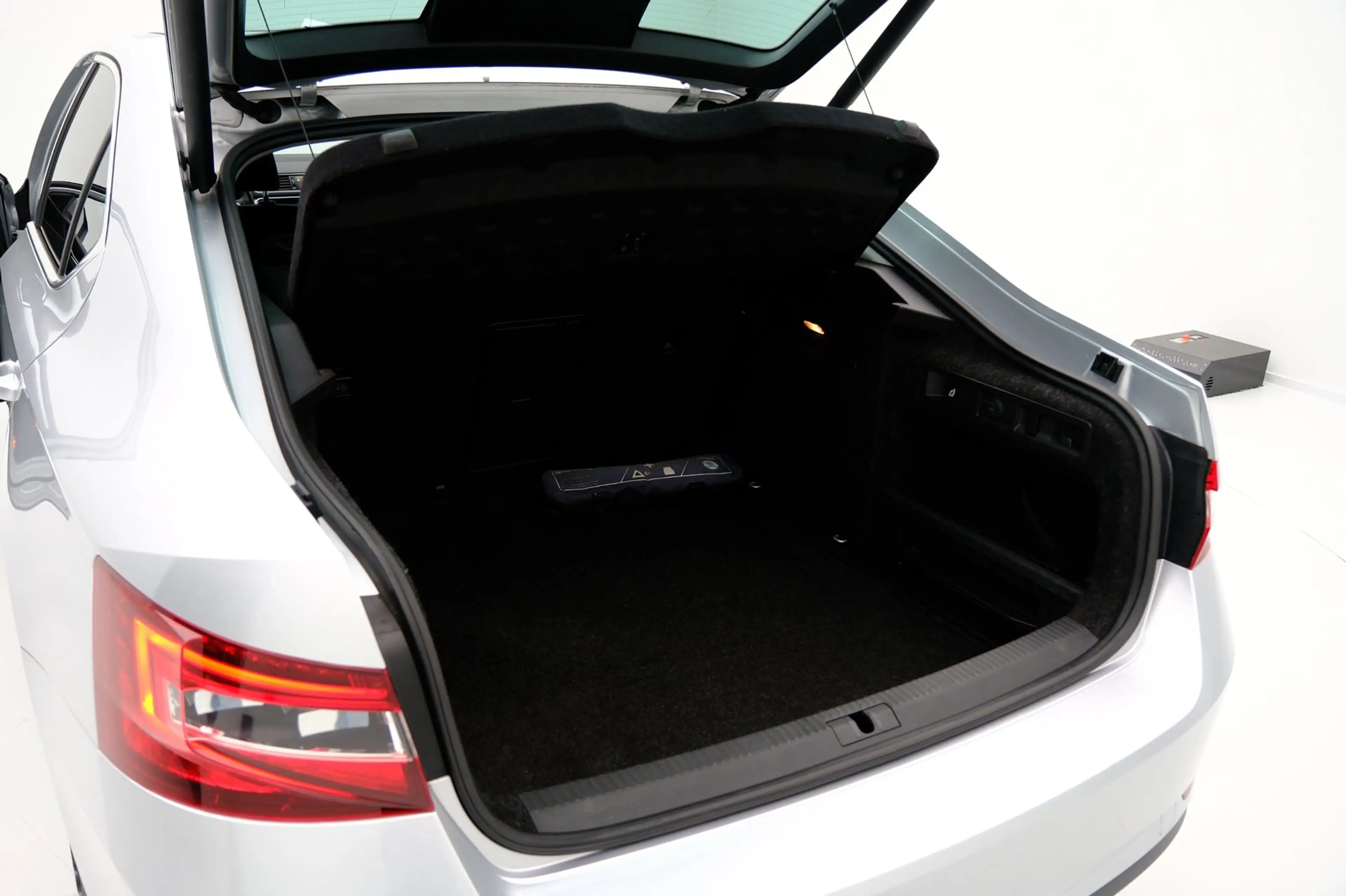 Skoda Superb 1.4 TSI ACT Ambition Business Navi|1e Eig!|Pano|Ad — photo 10