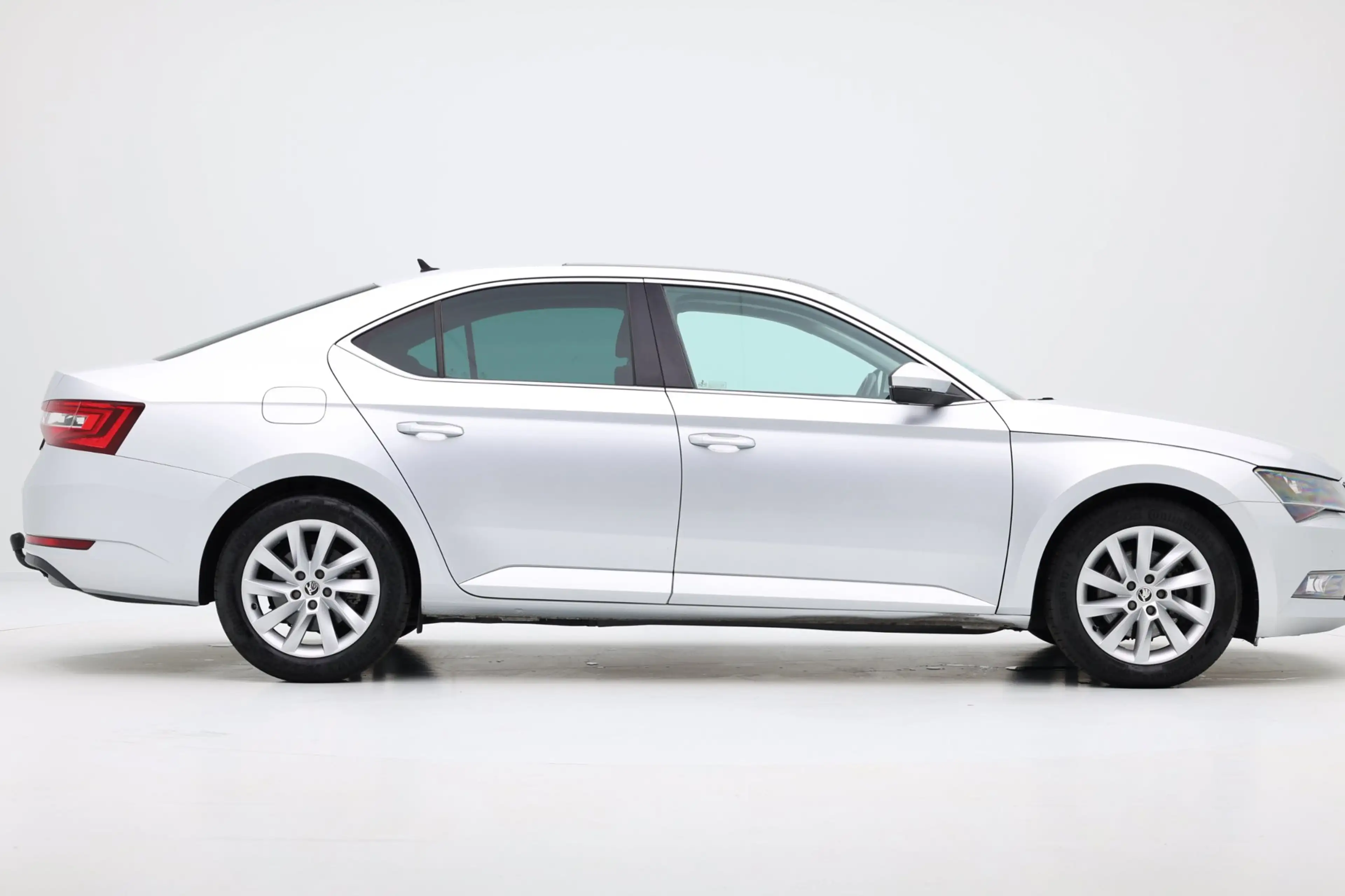 Skoda Superb 1.4 TSI ACT Ambition Business Navi|1e Eig!|Pano|Ad — photo 33