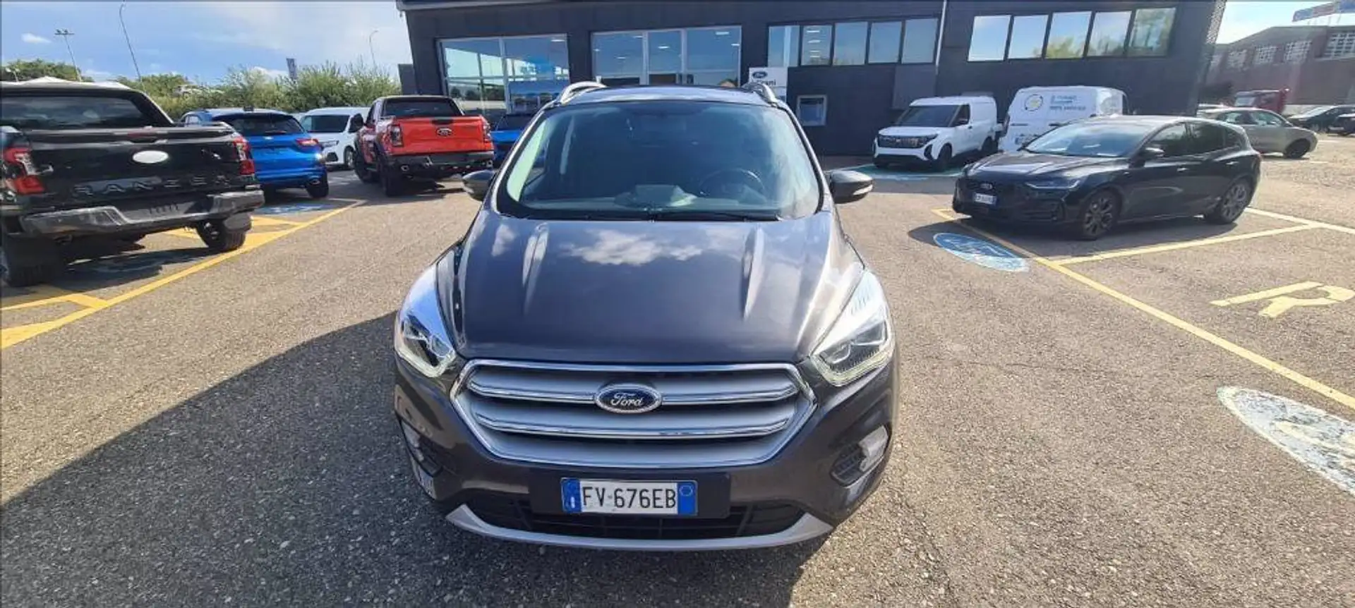 Ford Kuga 1.5 tdci Business s&s 2wd 120cv my19.25 Grigio - 1