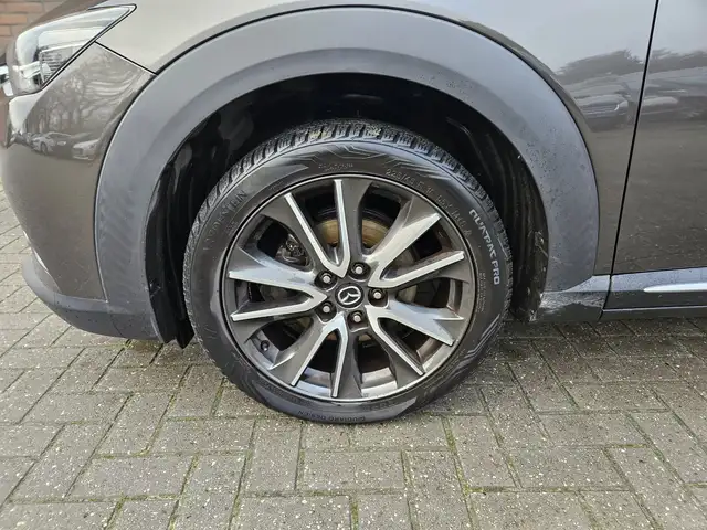 Mazda CX-3 view 4