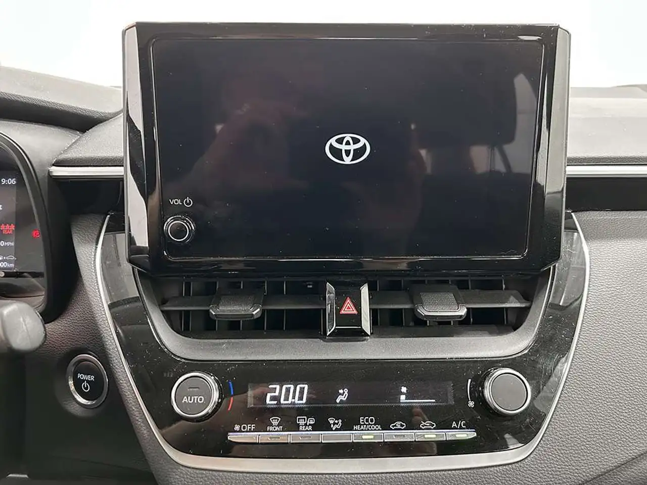 Toyota Corolla снимка Toyota Corolla