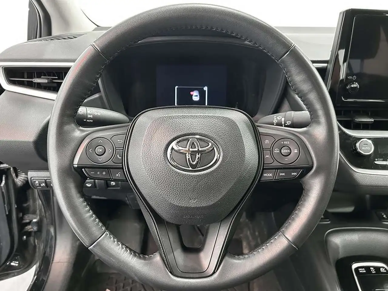 Toyota Corolla снимка Toyota Corolla