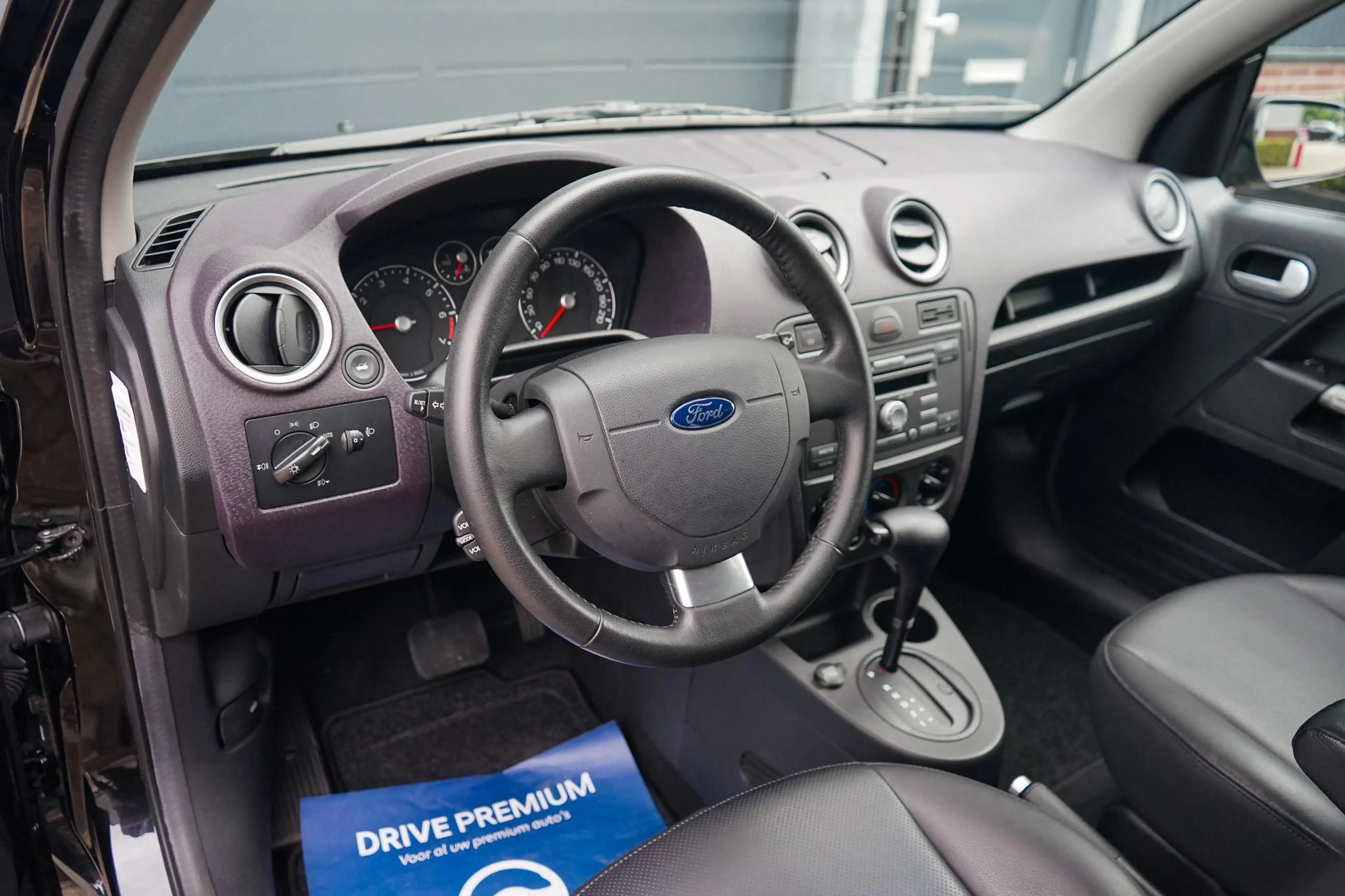 Ford Fusion 1.6-16V Futura — photo 4