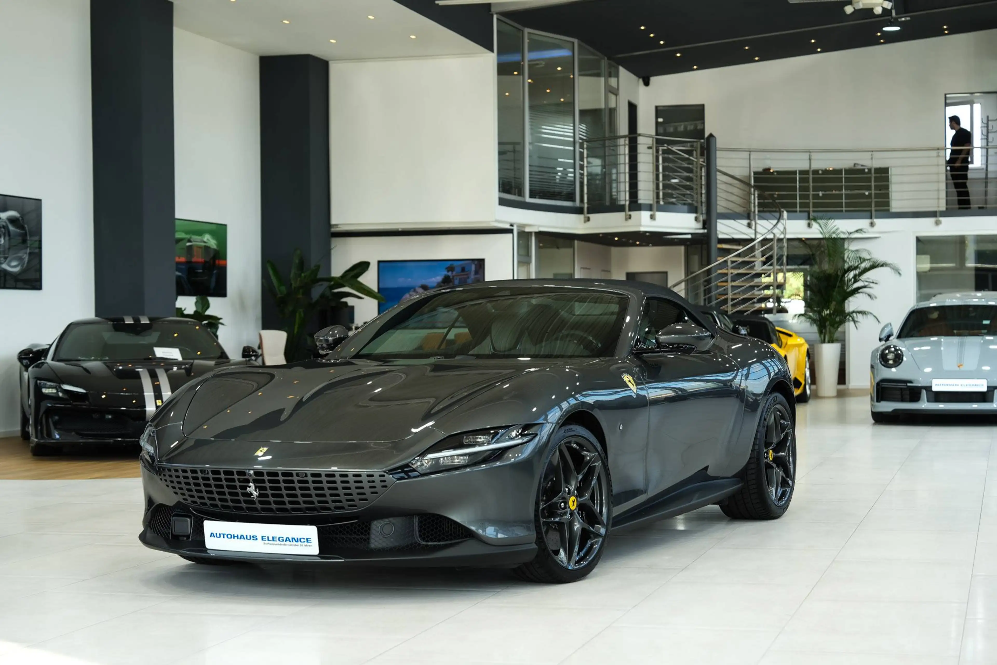 Ferrari Roma Spider*1.HAND*CARBON-LED*SONDERAUSSTATTUNG — photo 11