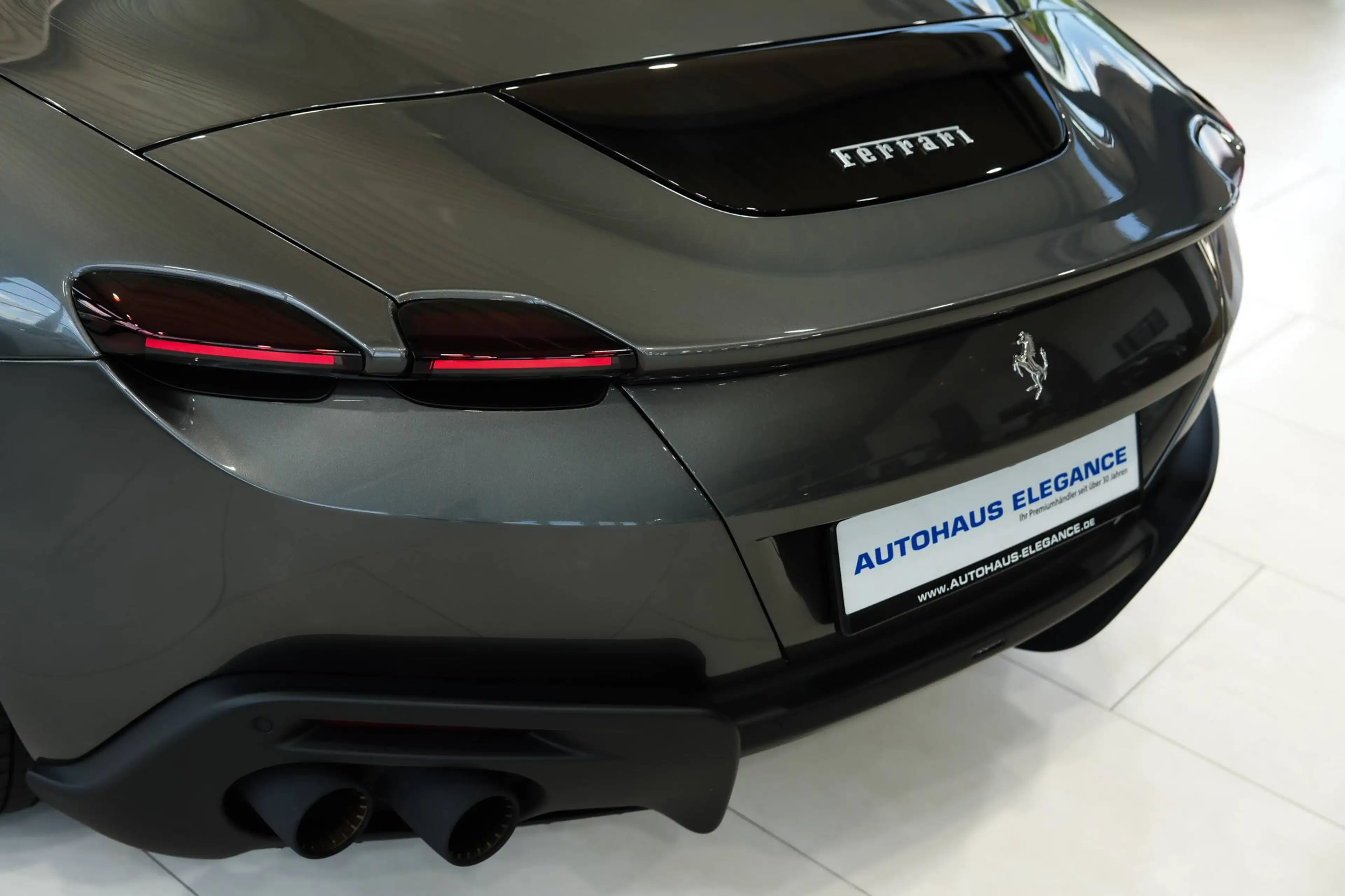 Ferrari Roma Spider*1.HAND*CARBON-LED*SONDERAUSSTATTUNG — photo 14