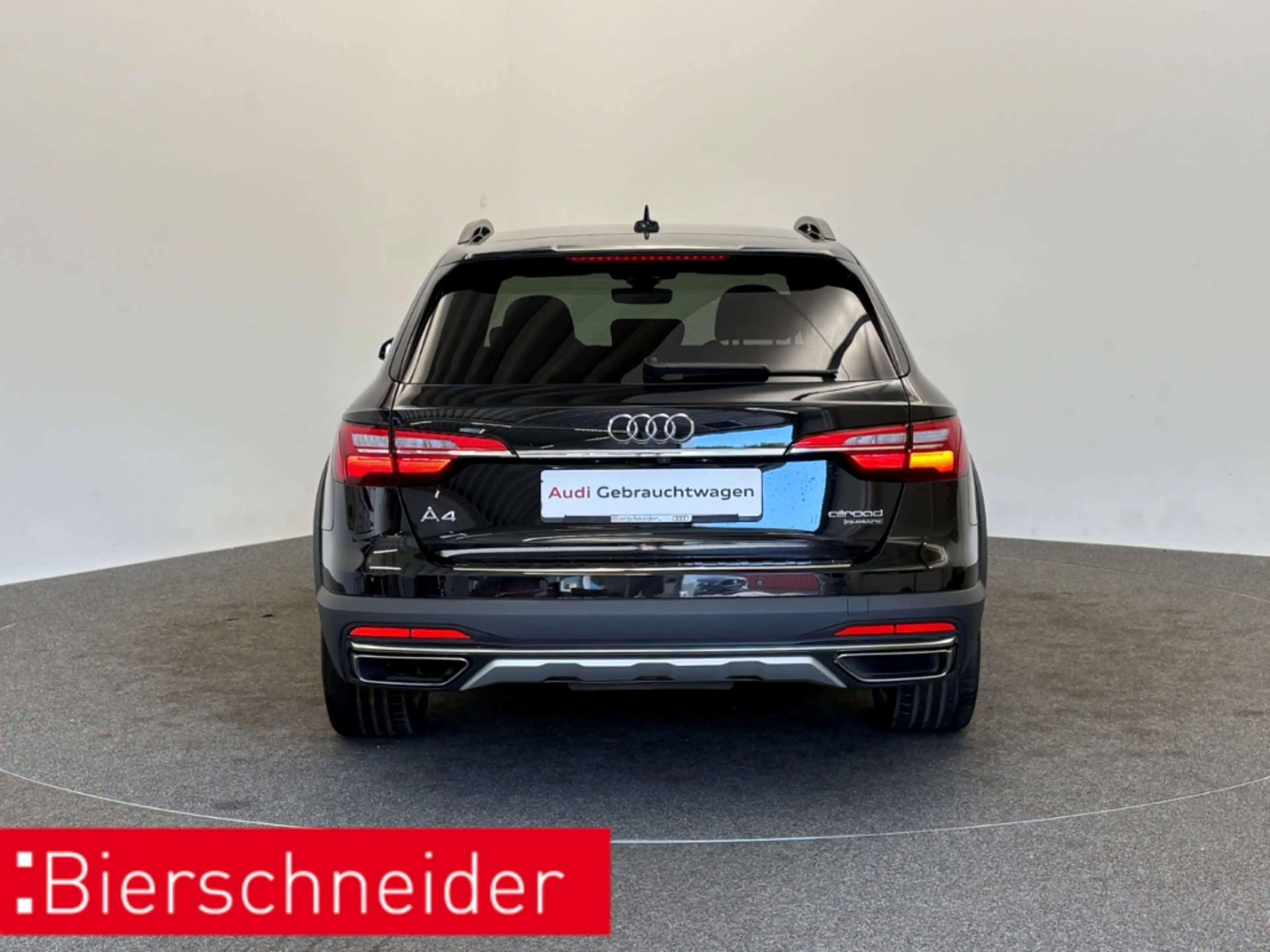 Audi A4 allroad 40 TDI qu. S tronic PANO KAMERA NAVI 18 PDC DAB — photo 6